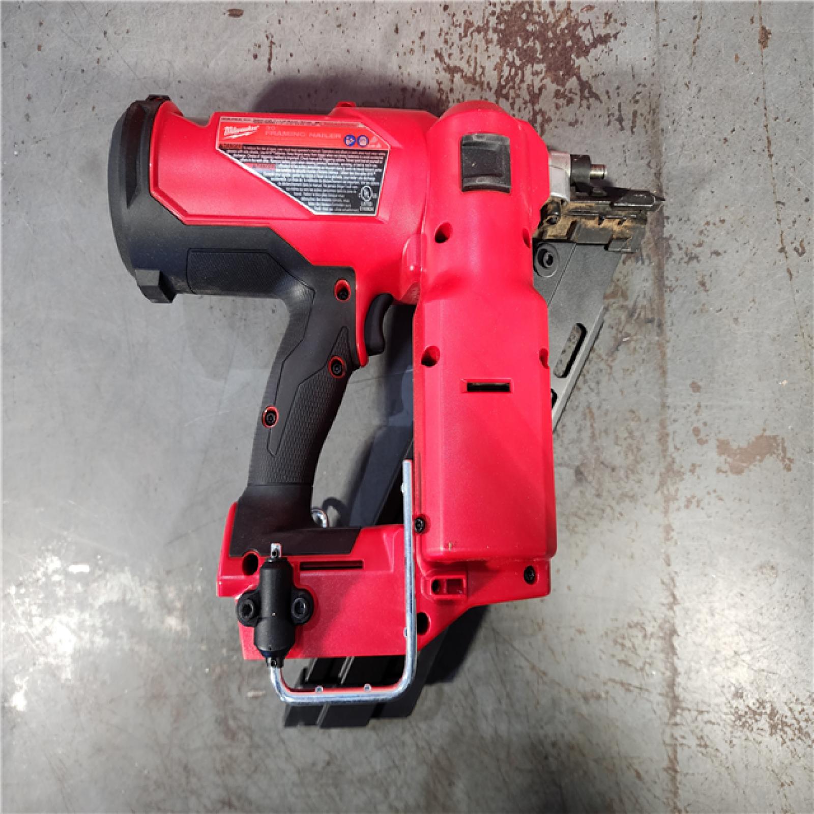 HOUSTON LOCATION - AS-IS M18 FUEL 3-1/2 in. 18-Volt 30-Degree Lithium-Ion Brushless Cordless Framing Nailer (Tool-Only)