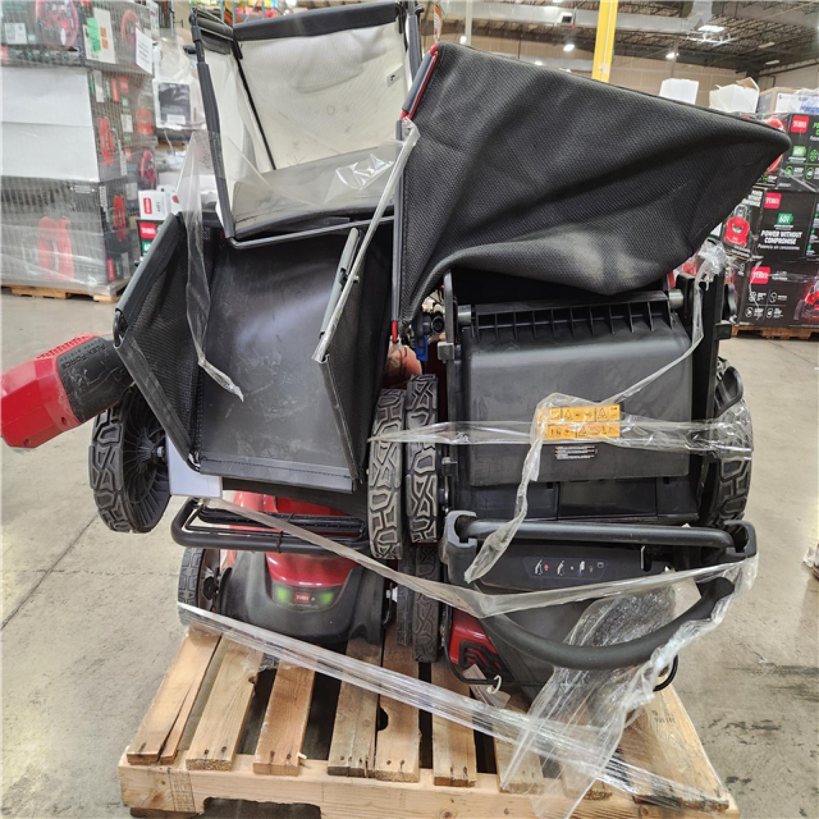 Phoenix Location NEW/Like NEW Toro Power Tools Mixed Pallet