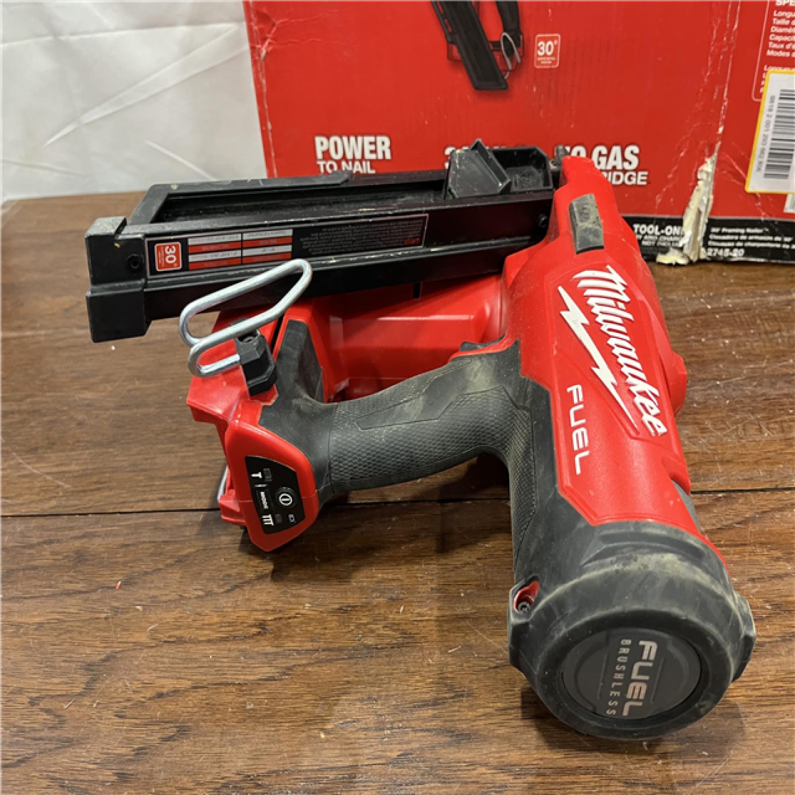 AS-ISMilwaukee M18 FUEL 30 Degree Framing Nailer