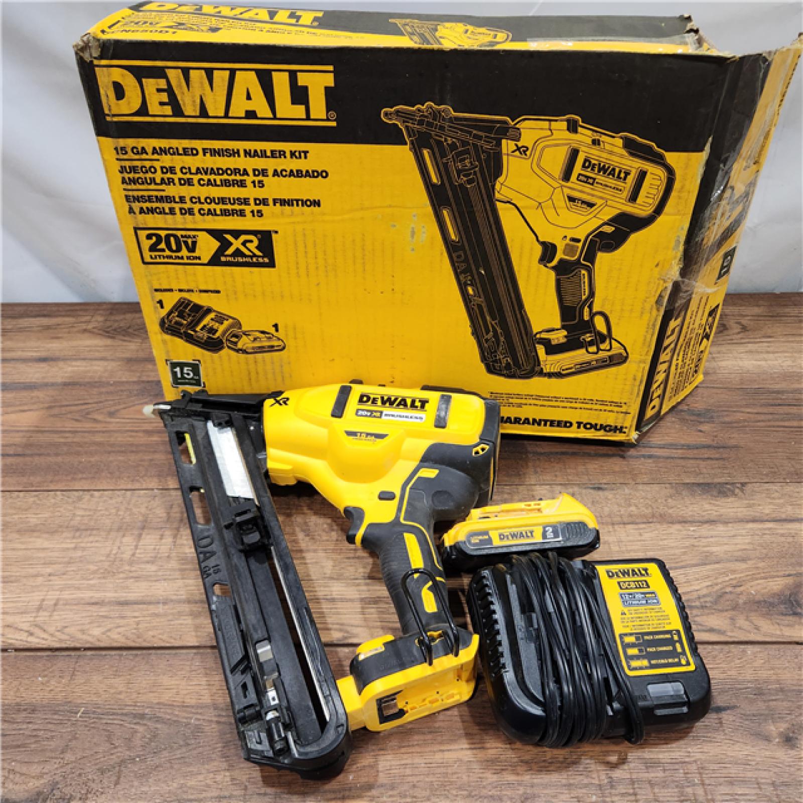 AS-IS DEWALT 20V MAX XR 15 Ga. Cordless 34 Deg Nailer 20 V