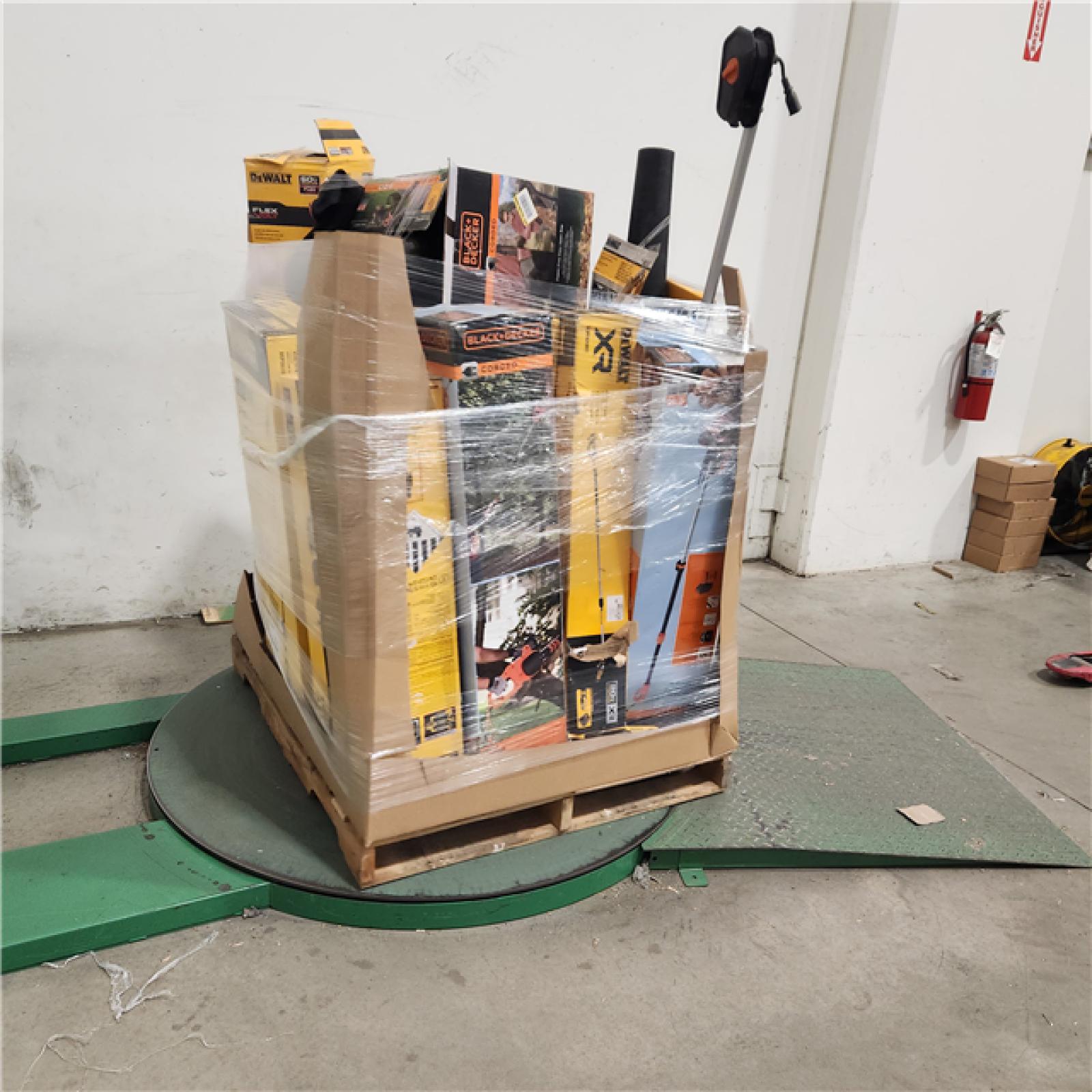 Dallas Location - As-Is DEWALT Tool Pallet