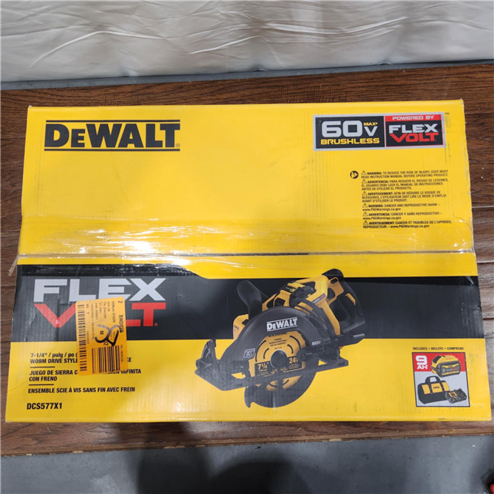 NEW DEWALT DCS577X1 60V FLEXVOLT MAX Lithium-Ion 7-1/4 Brushless Cordless Wormdrive Style Circular Saw Kit 9.0 Ah