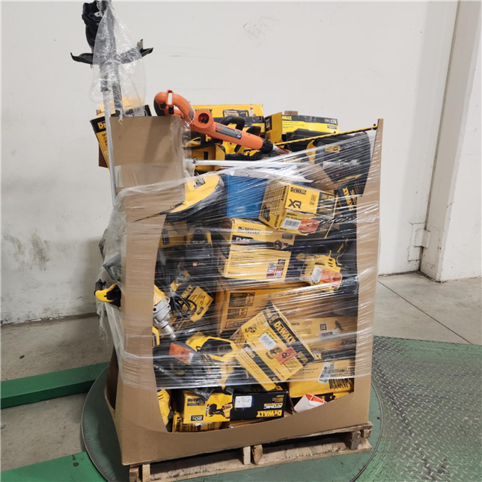 Dallas Location - As-Is DEWALT Tool Pallet