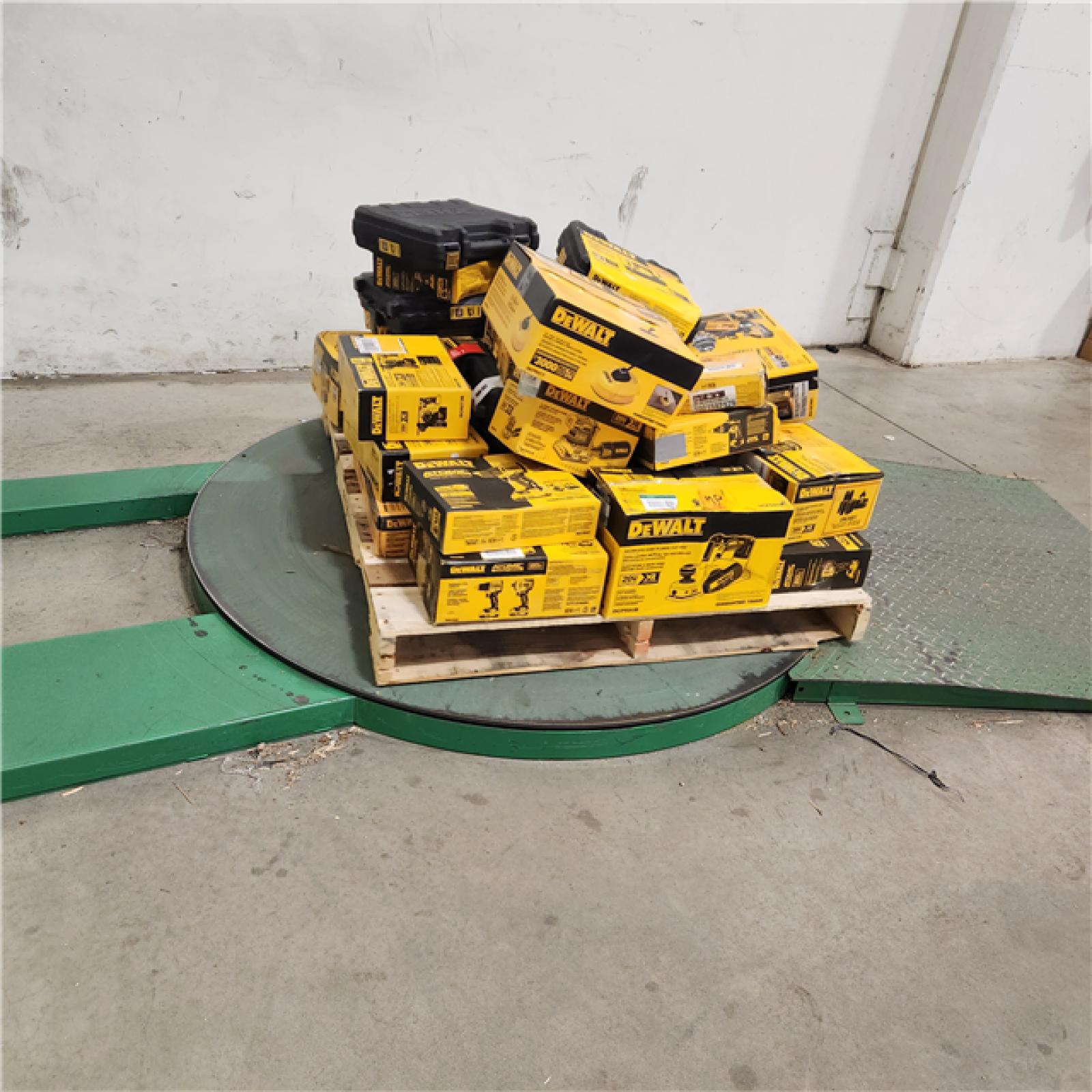 Dallas Location - As-Is DEWALT Tool Pallet