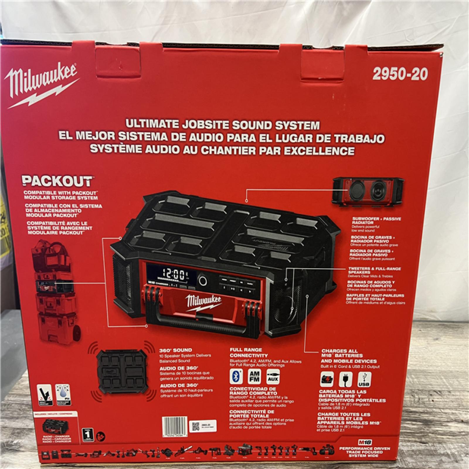 NEW Milwaukee 2950-20 18V M18 PACKOUT Lithium-Ion Cordless Radio + Charger (Tool Only)