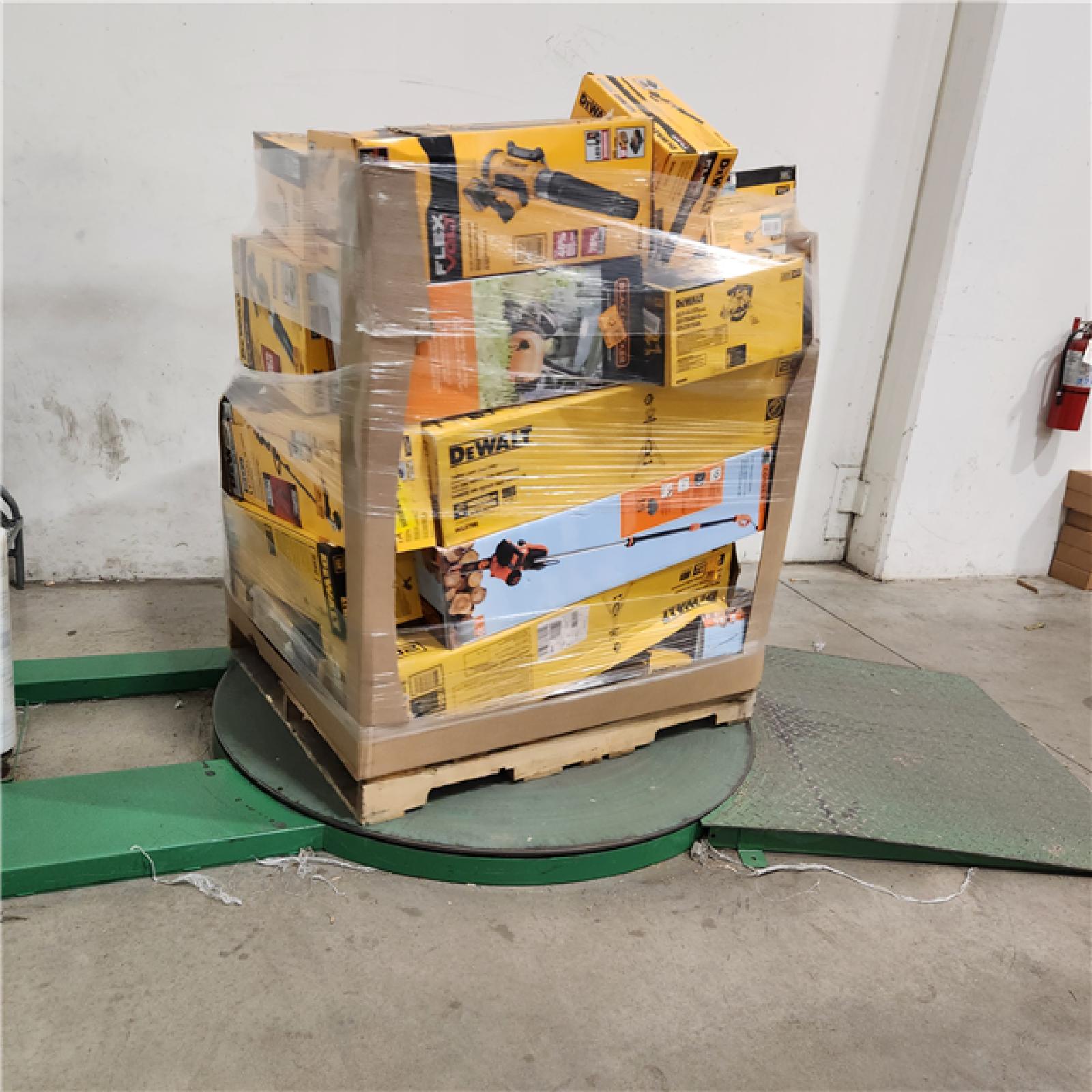 Dallas Location - As-Is DEWALT Tool Pallet