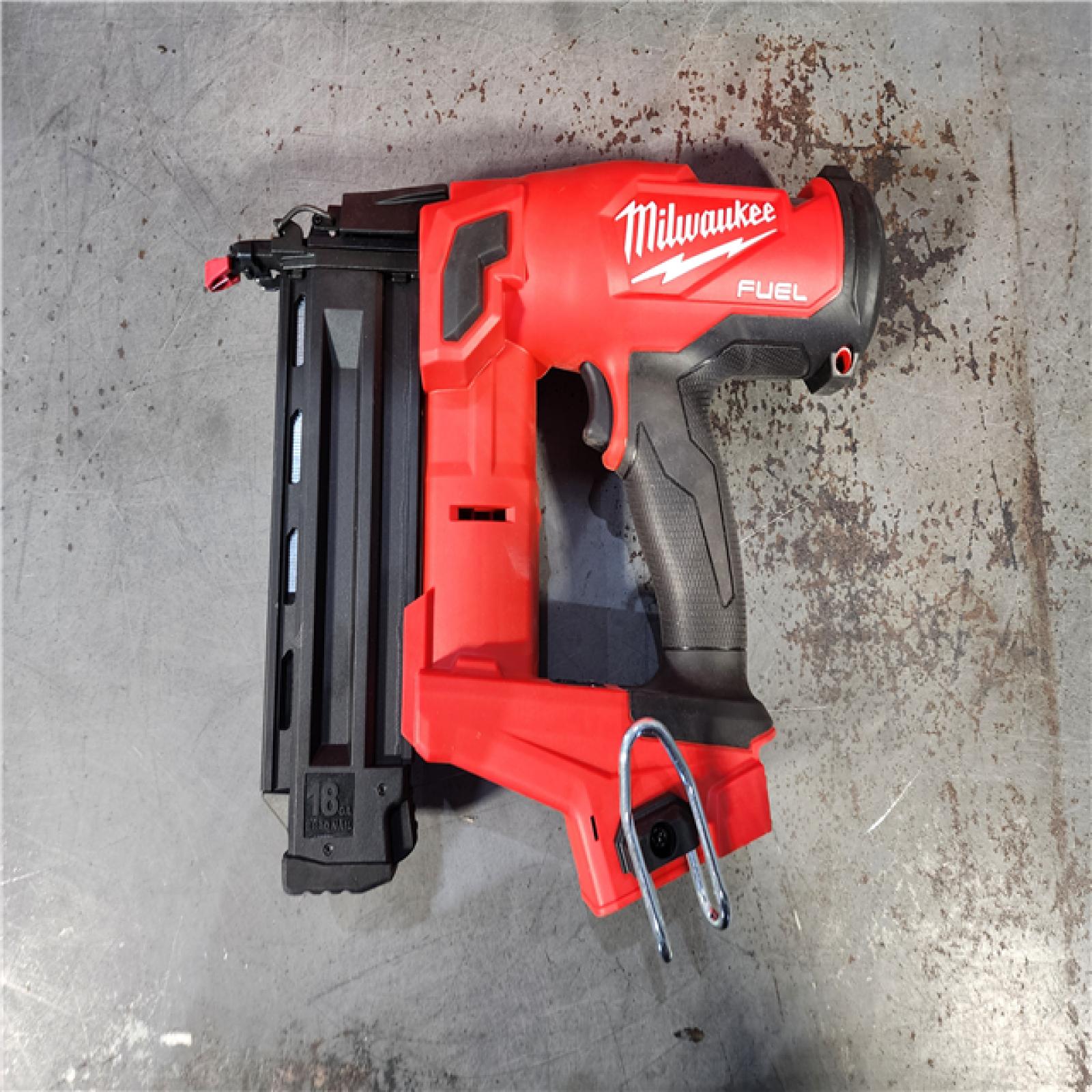 HOUSTON LOCATION - AS-IS (APPEARS LIKE NEW) Milwaukee M18 Fuel 18V Brushless 18-Gauge Brad Nailer 2746-20 (Bare Tool)