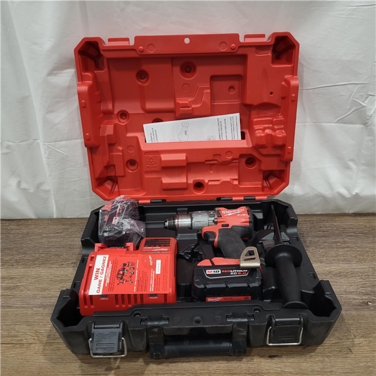 Milwaukee 2904-22 Hammer Drill Driver Kit with Batteries  Charger & Tool Case  Red