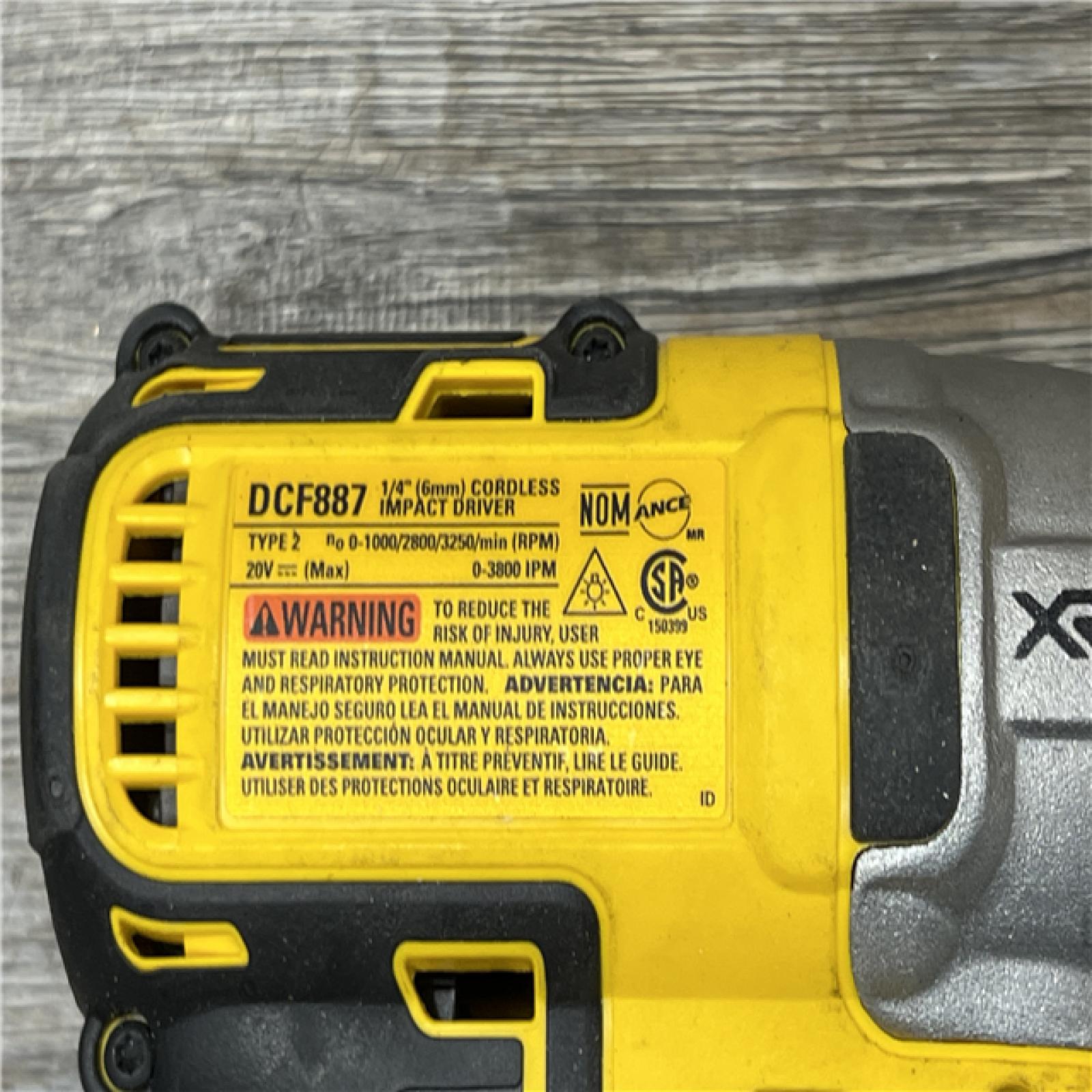 AS-IS DEWALT 20V MAX Cordless Brushless Hammer Drill/Driver 2 Tool Combo Kit with FLEXVOLT ADVANTAGE