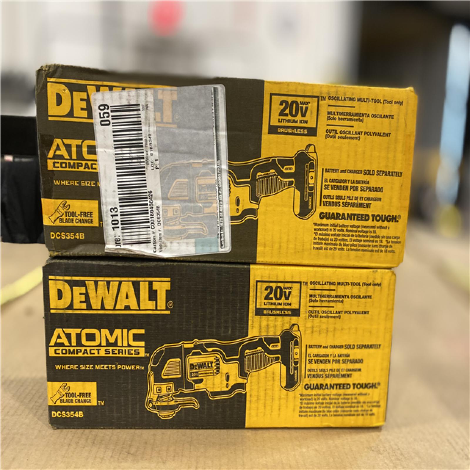 NEW! - DEWALT ATOMIC 20V MAX Cordless Brushless Oscillating Multi Tool (Tool Only) - (2 UNITS)