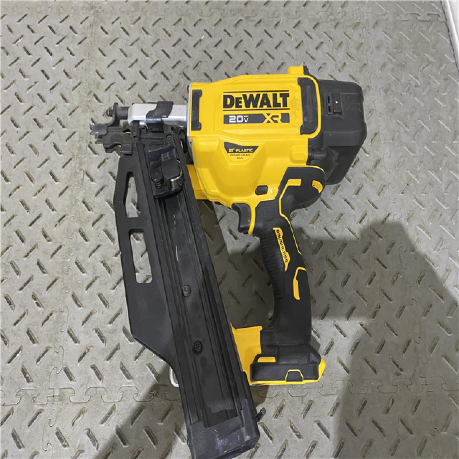 Houston location AS-IS DEWALT 20-Volt 21Â° Cordless Framing Nailer (Tool-Only)