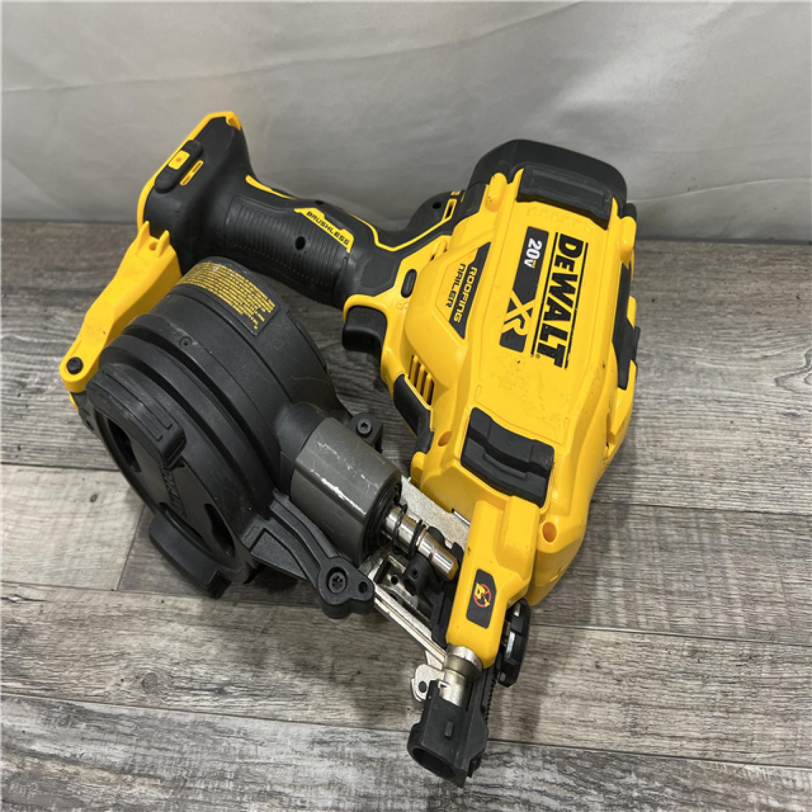 AS-IS DEWALT  Roofing Nailer KIT