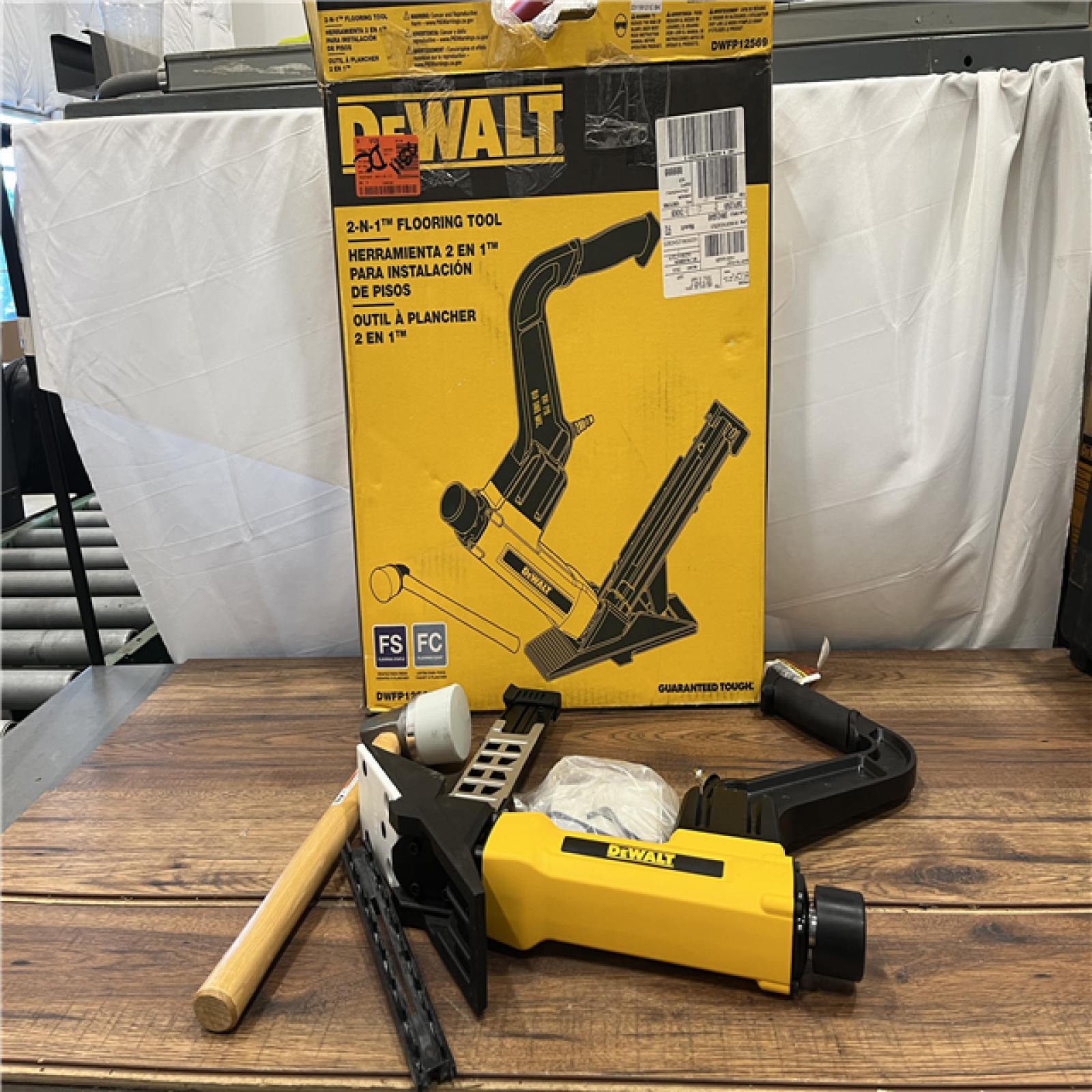 ASS-IS DEWALT 2-in-1 Pneumatic 15.5-Gauge and 16-Gauge Flooring Tool