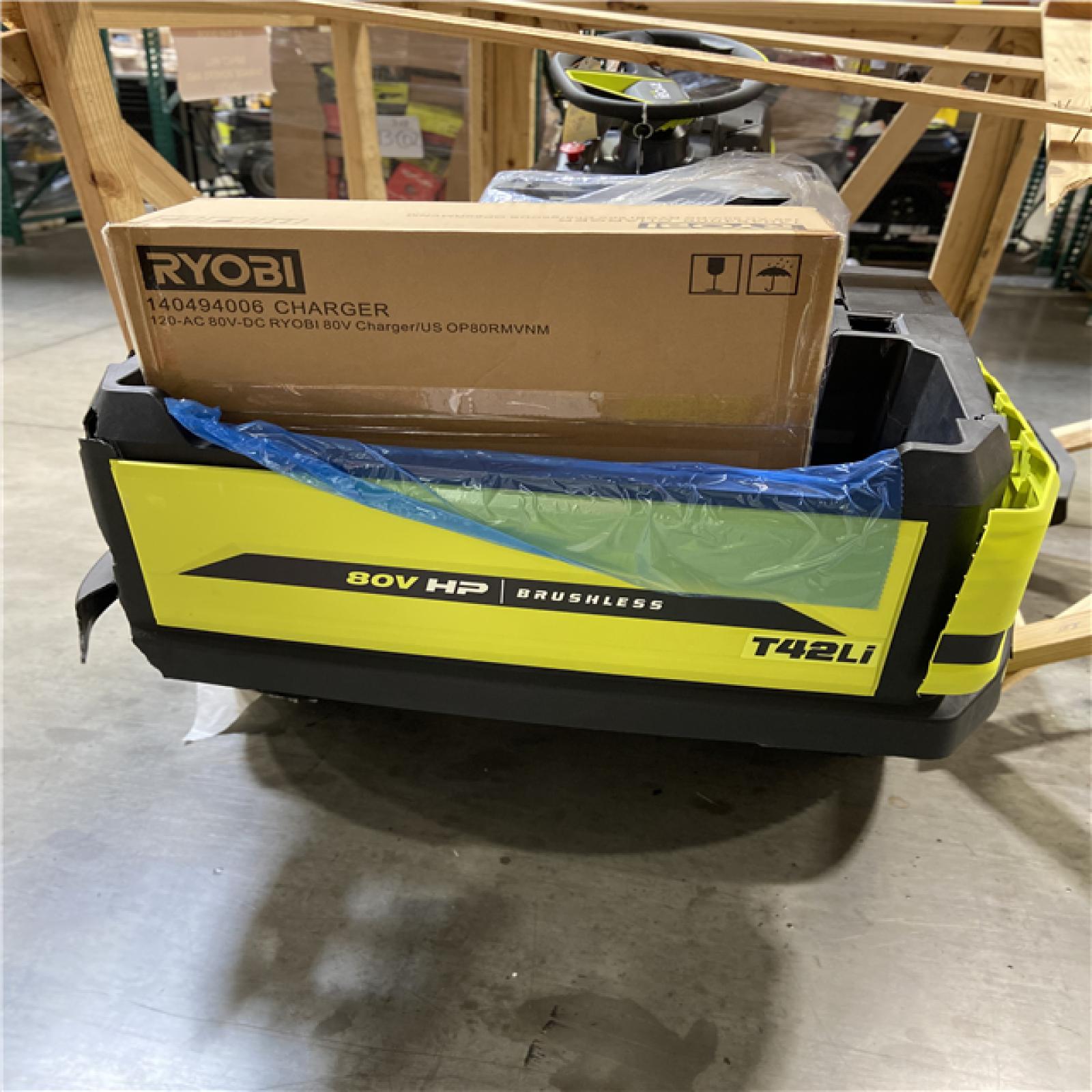 DALLAS LOCATION - RYOBI 80V HP Brushless 42 in. Battery Electric Cordless Riding Lawn Tractor