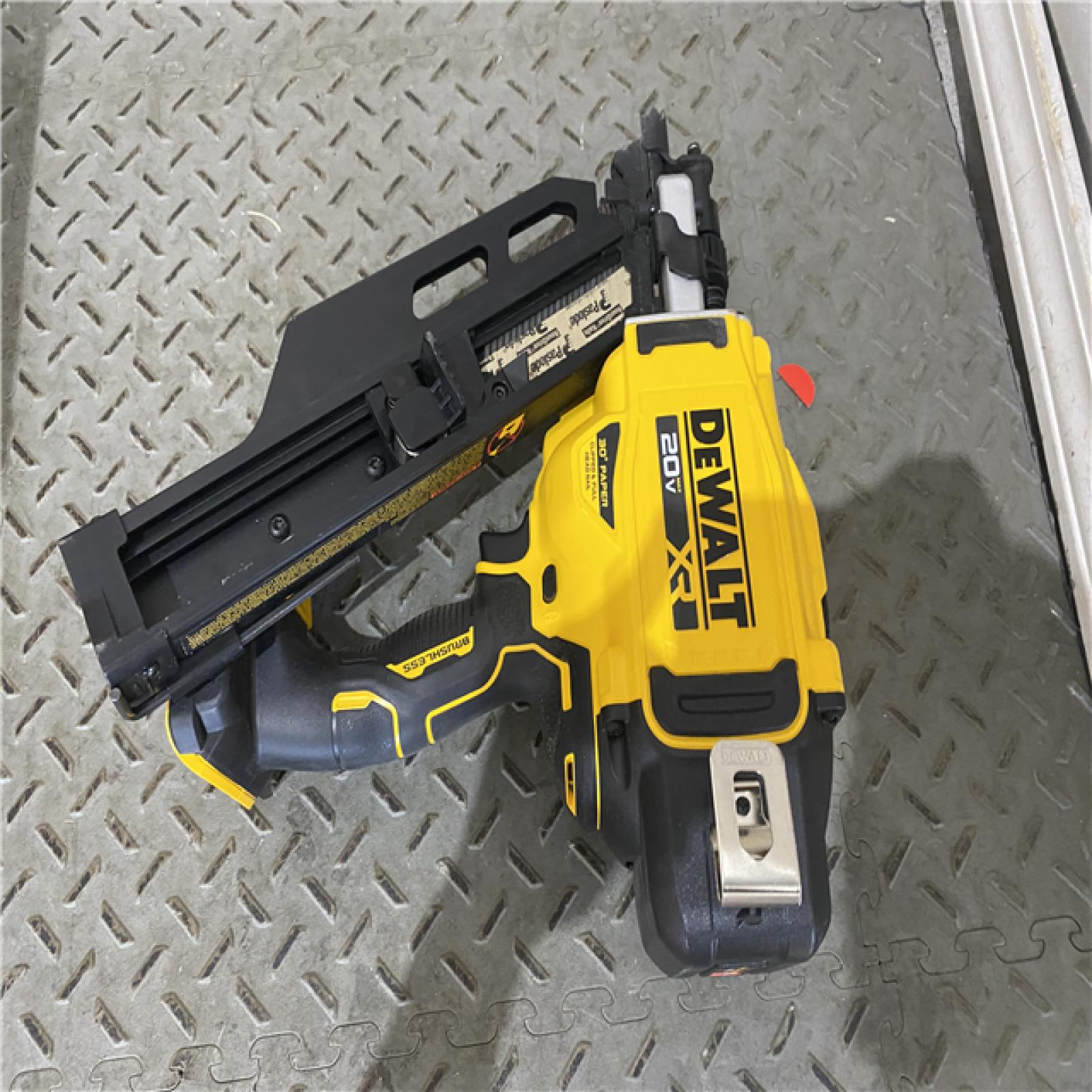 Houston location AS-IS DEWALT 20-Volt 30Â° Cordless Framing Nailer (Tool-Only)