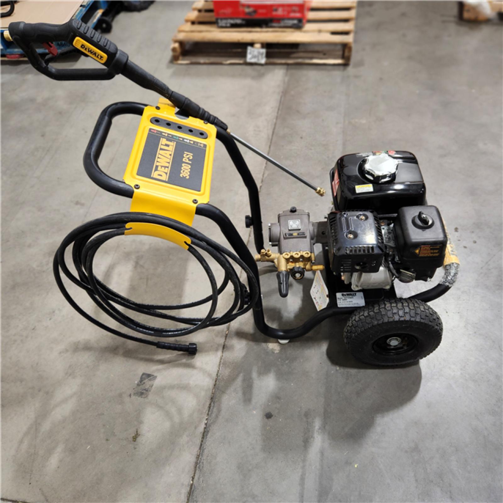 Dallas Location - As-Is DEWALT 3600 PSI 2.5 GPM Gas Pressure Washer