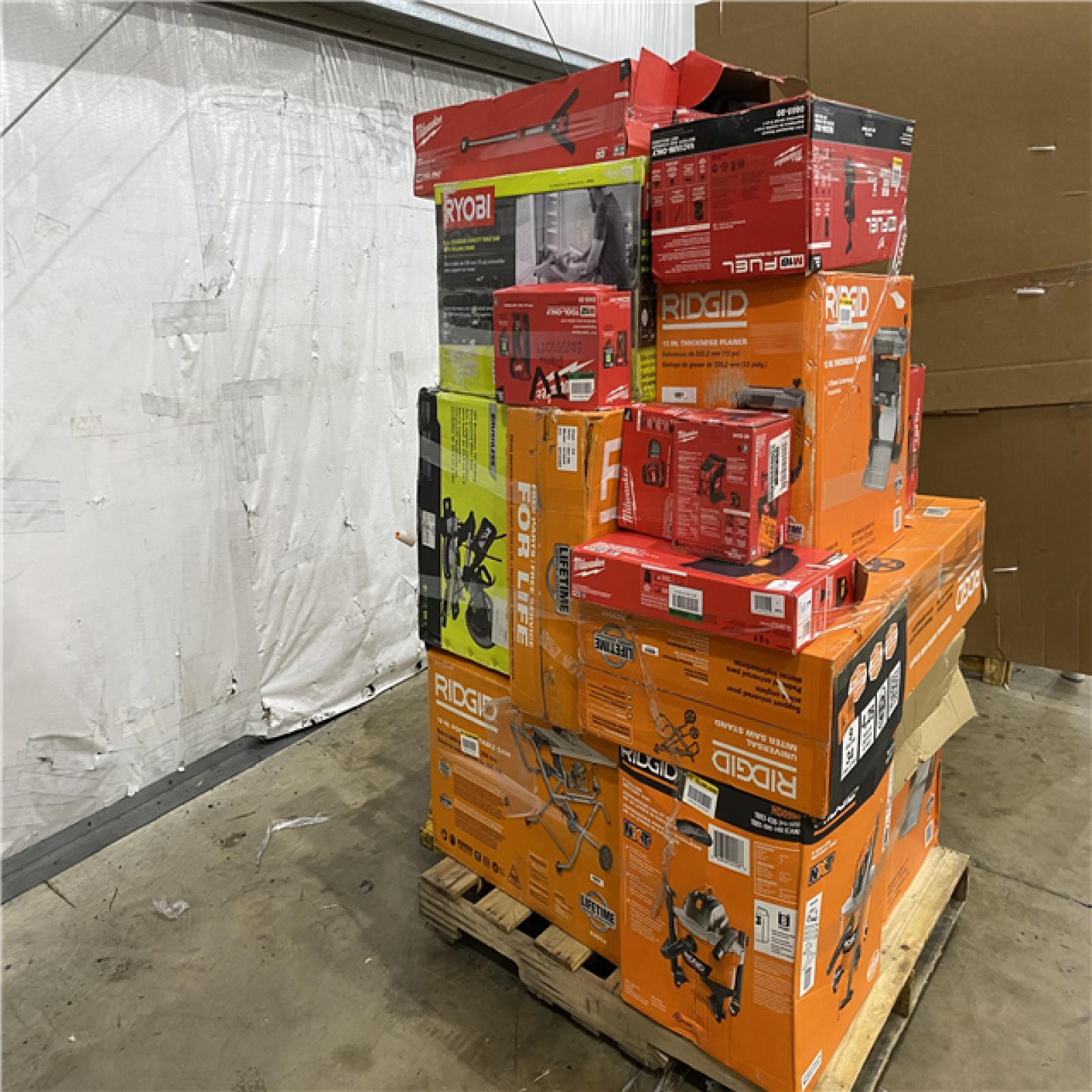 Houston Location AS IS - Tool Pallet