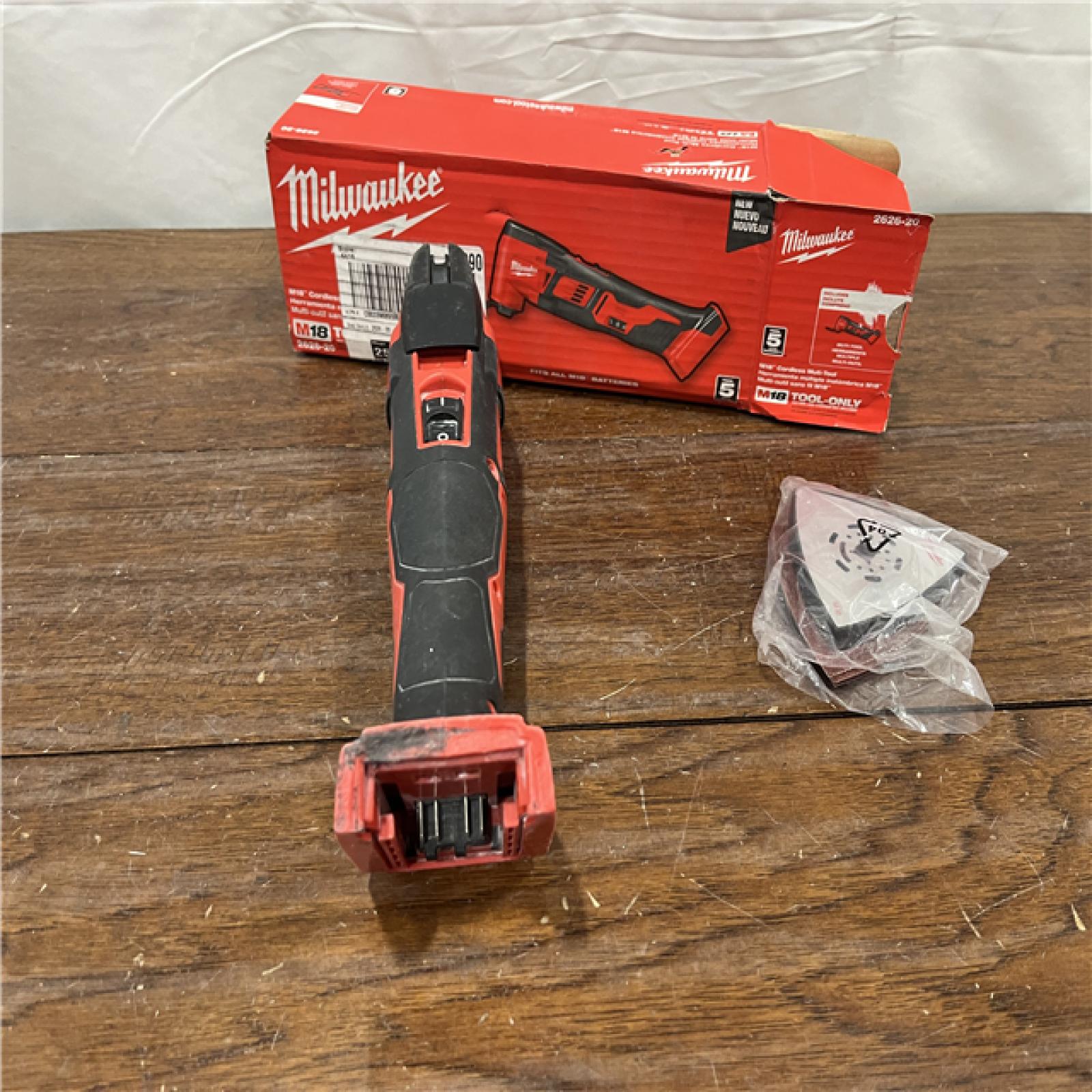 AS-IS Milwaukee 2626-20 M18 Lithium-Ion Cordless Multi-Tool (Tool Only)