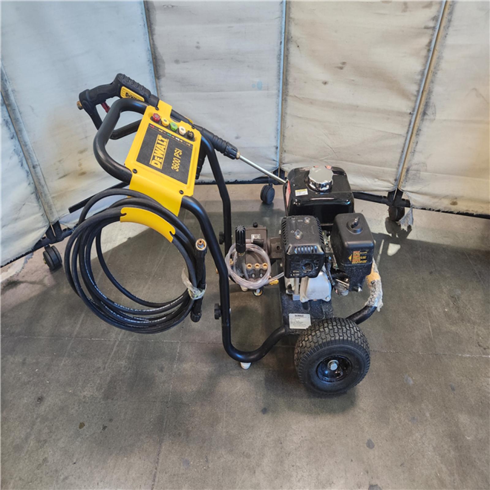 California AS-IS DEWALT 3600 PSI 2.5 GPM Cold Water Gas Professional Pressure Washer with HONDA GX200 Engine