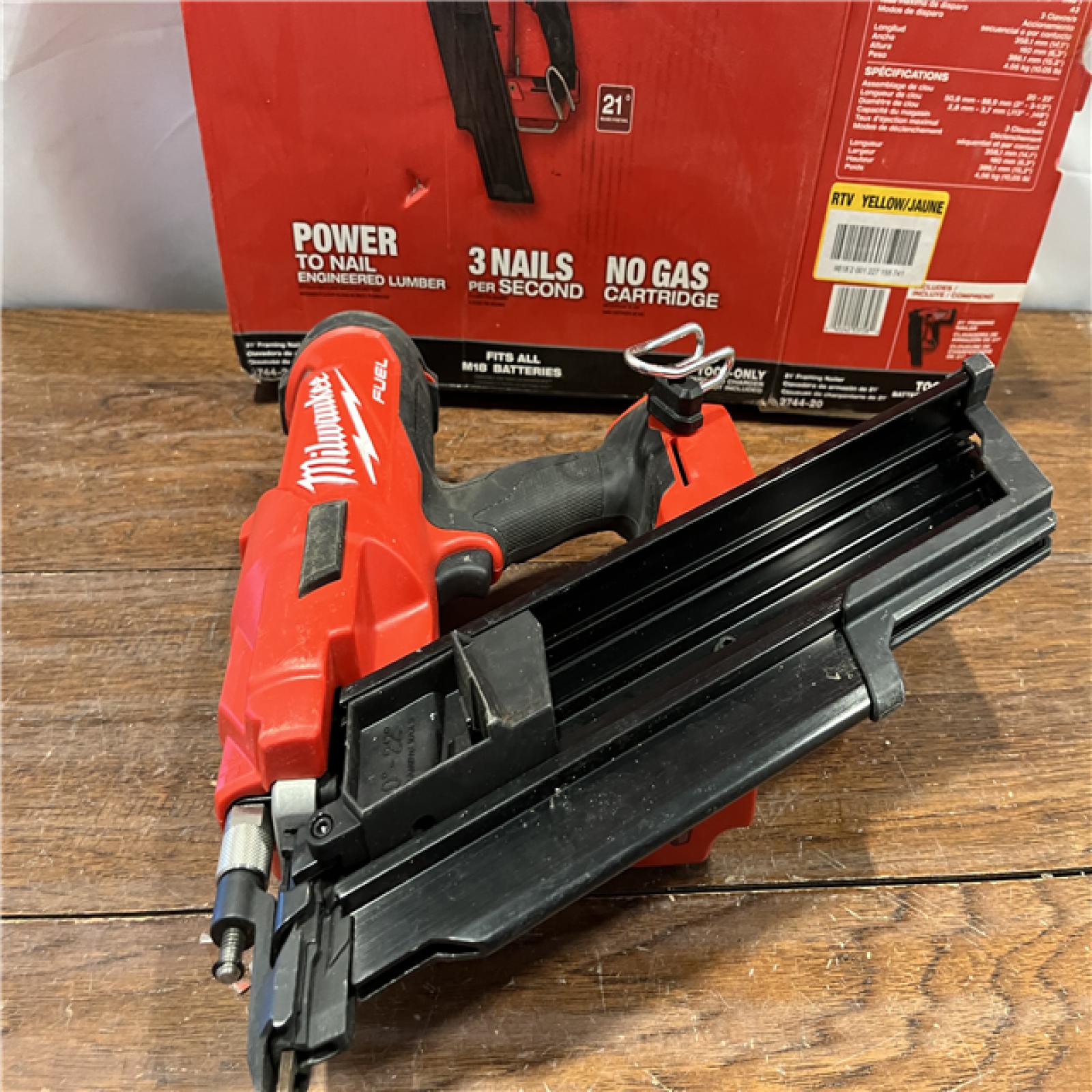 AS-ISMilwaukee 2744-20 M18 FUEL 3-1/2 in. 18-Volt 21-Degree Lithium-Ion Brushless Cordless Framing Nailer (Tool-Only) (Refurbished)