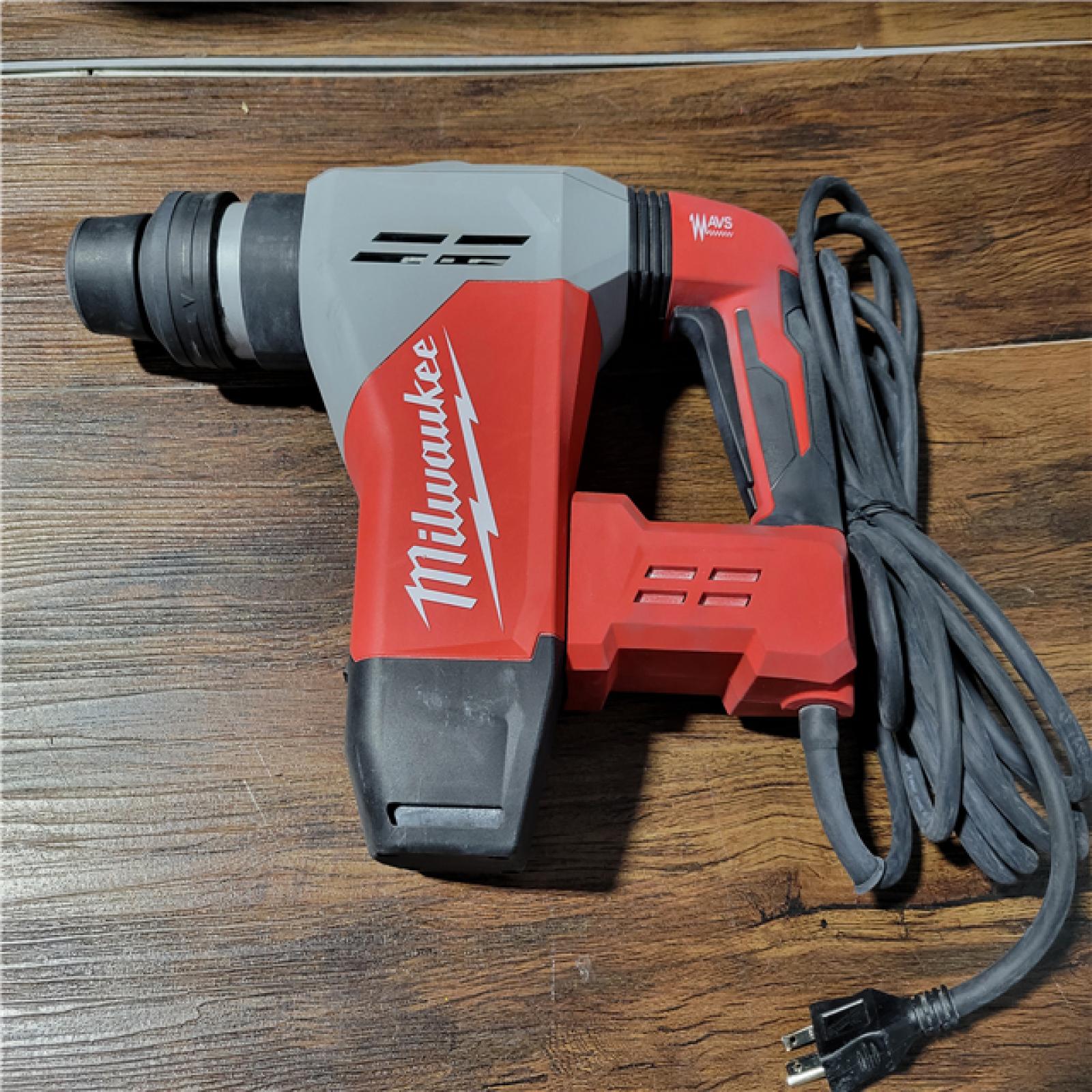 CALIFORNIA AS-IS MILWAUKEE 1-9/16 SDS MAX ROTARY HAMMER