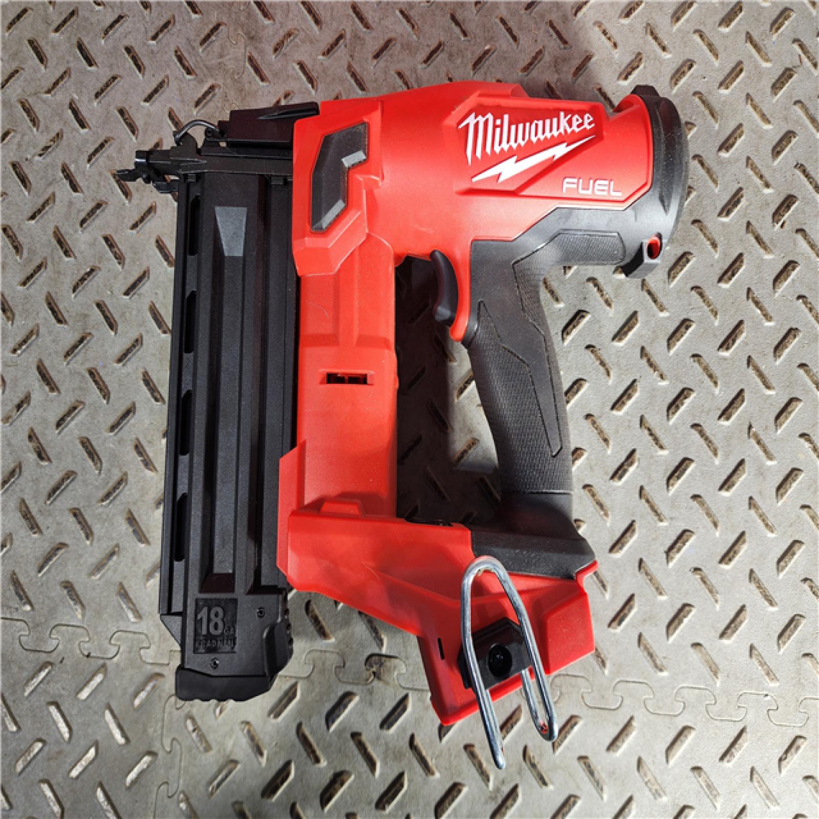 HOUSTON LOCATION - AS-IS Milwaukee M18 Fuel 18V Brushless 18-Gauge Brad Nailer 2746-20 (Bare Tool)