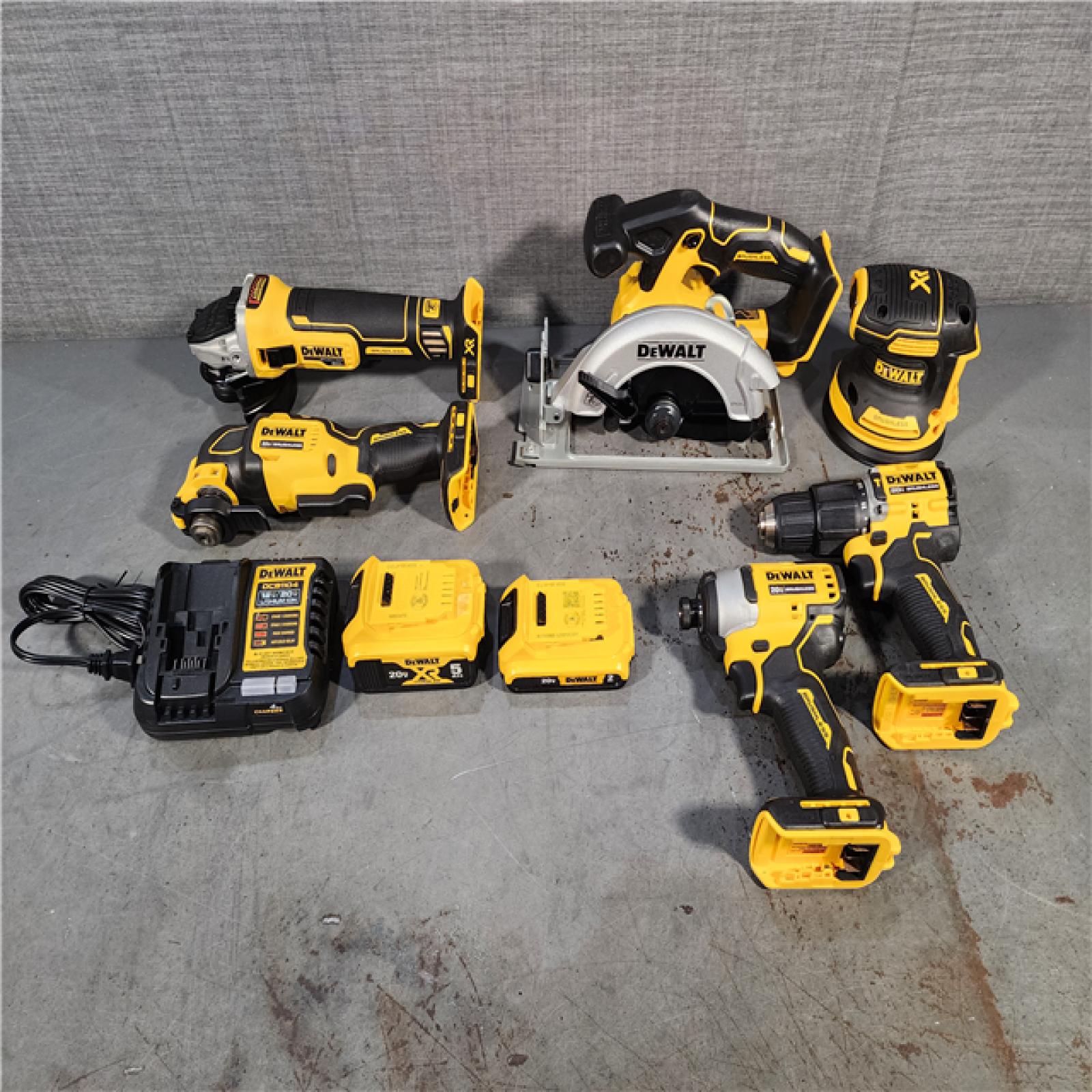 HOUSTON LOCATION - AS-IS Dewalt 20-Volt MAX ToughSystem Lithium-Ion 6-Tool Cordless Combo Kit