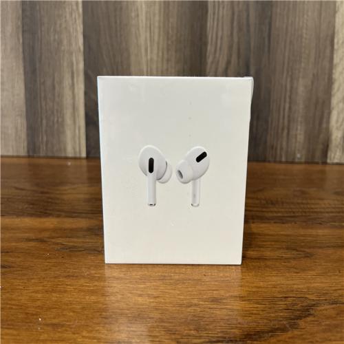 NEW! Apple AirPods Pro with Wireless Charging Case