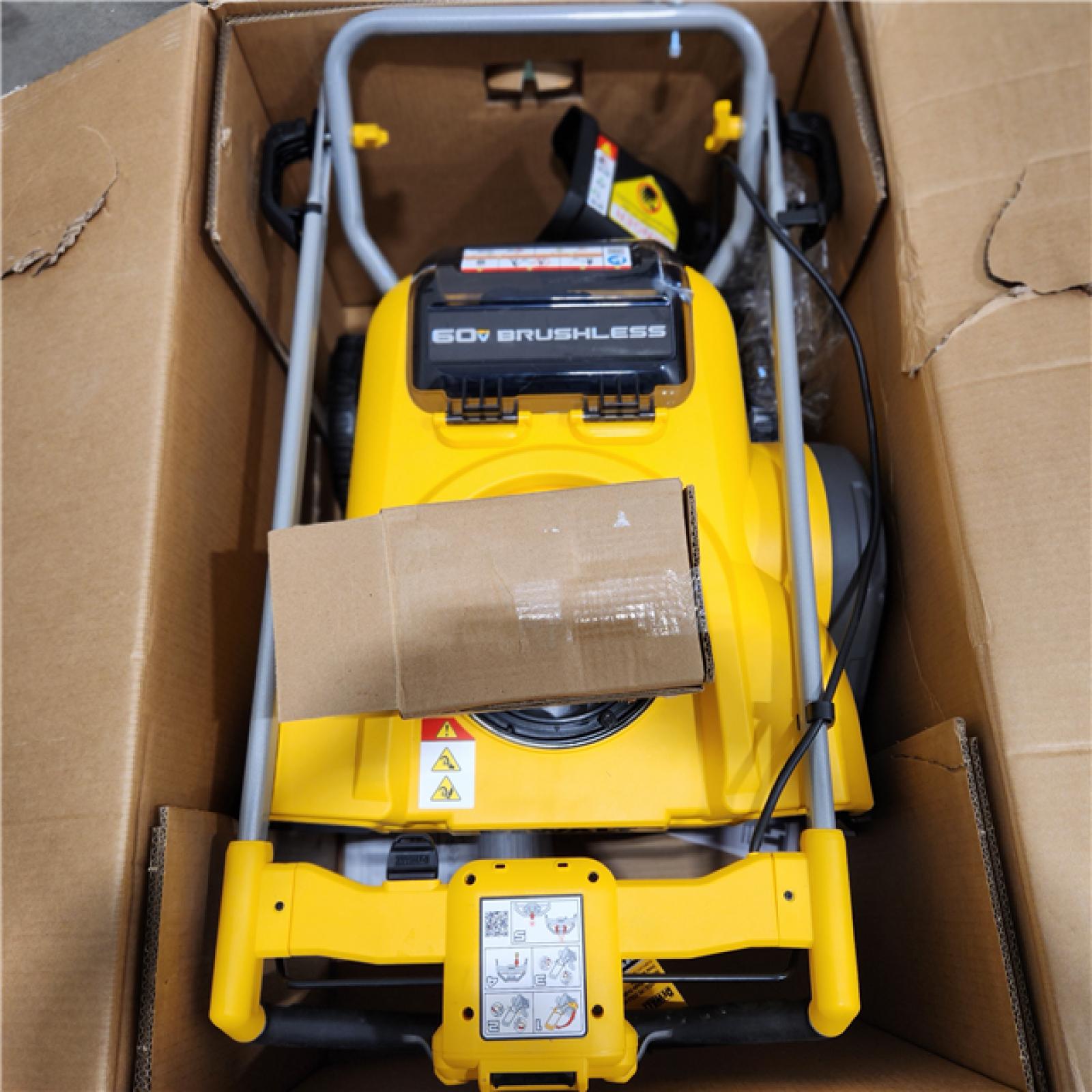 Dallas Location - As-Is DEWALT 60-Volt 21 in. Snow Blower with Two 12.0 Ah FLEXVOLT Batteries and 2 Chargers