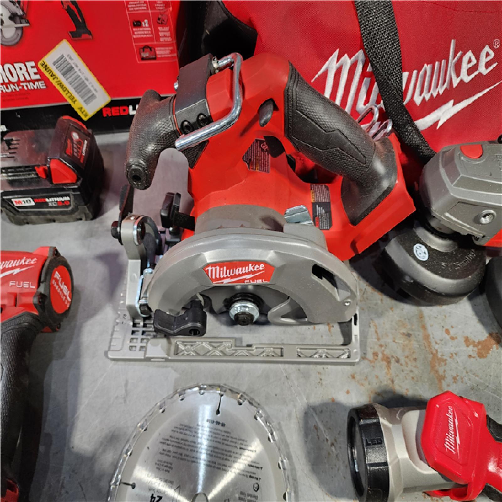 HOUSTON LOCATION - AS-IS Milwaukee  M18 FUEL 5-TOOL COMBO KIT