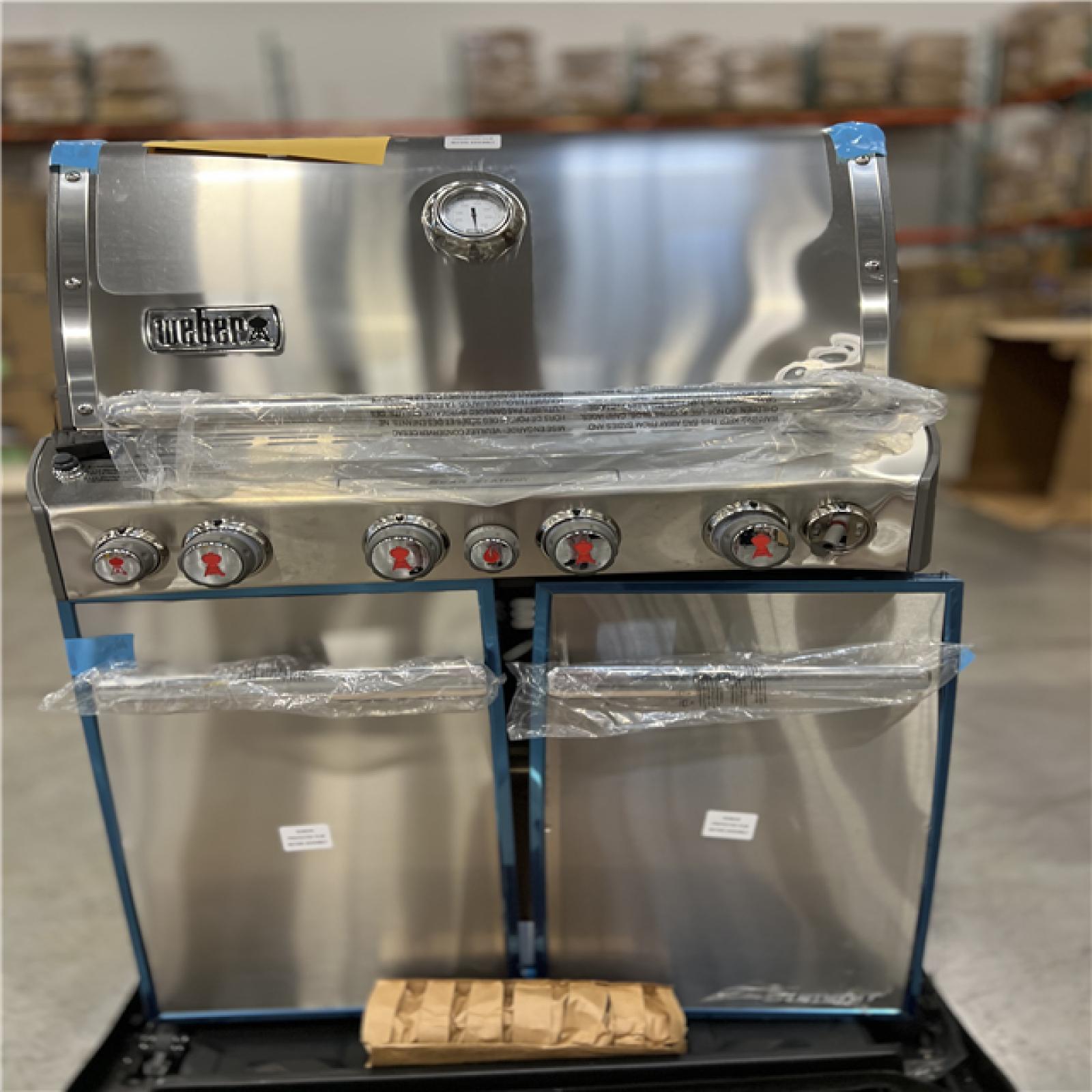 DALLAS LOCATION AS-IS - WEBER 4 BURNER BUILT IN GAS GRILL