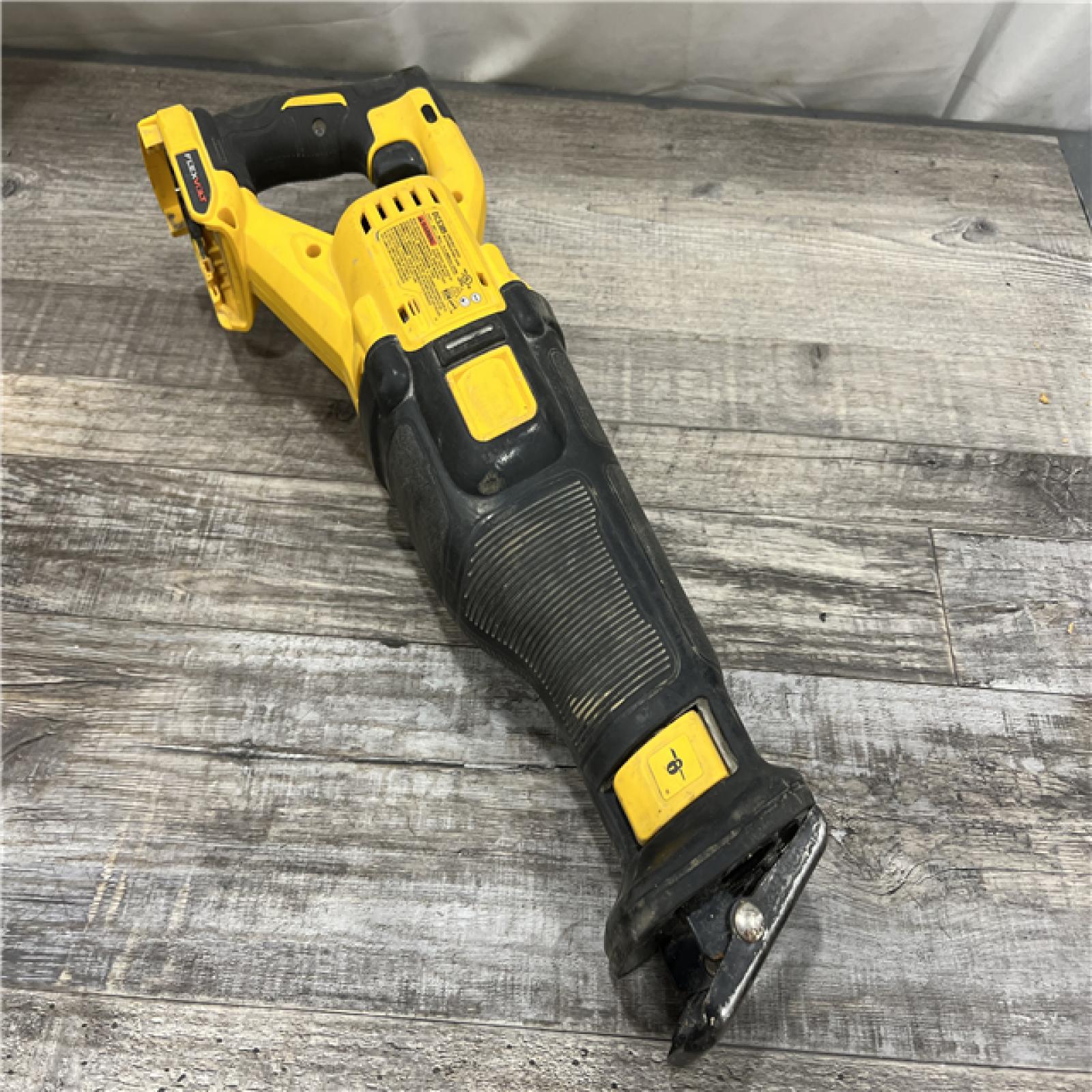 AS-IS DeWalt DCS389B FLEXVOLT 60V MAX Cordless Brushless Reciprocating Saw (Tool-Only)