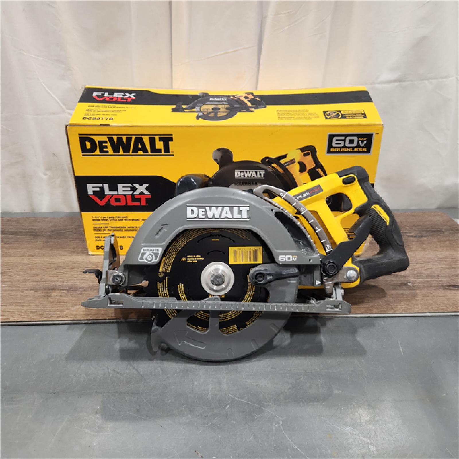 AS IS DEWALT FLEXVOLT 60V MAX Cordless Brushless 7-1/4 in. Wormdrive Style Circular Saw (Tool Only)