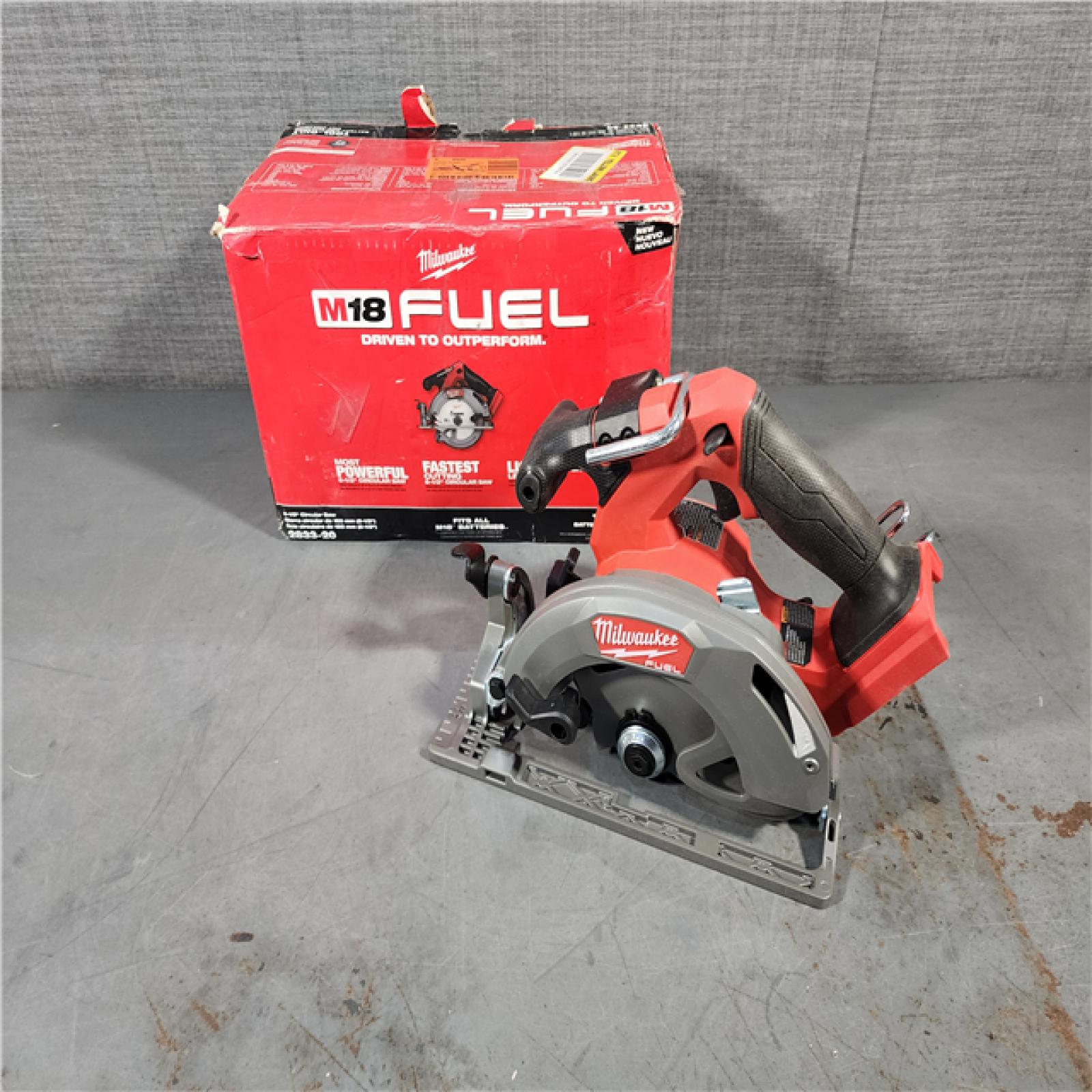 HOUSTON LOCATION - AS-IS M18 FUEL 18V Lithium-Ion Brushless Cordless 6-1/2 in. Circular Saw (Tool-Only)