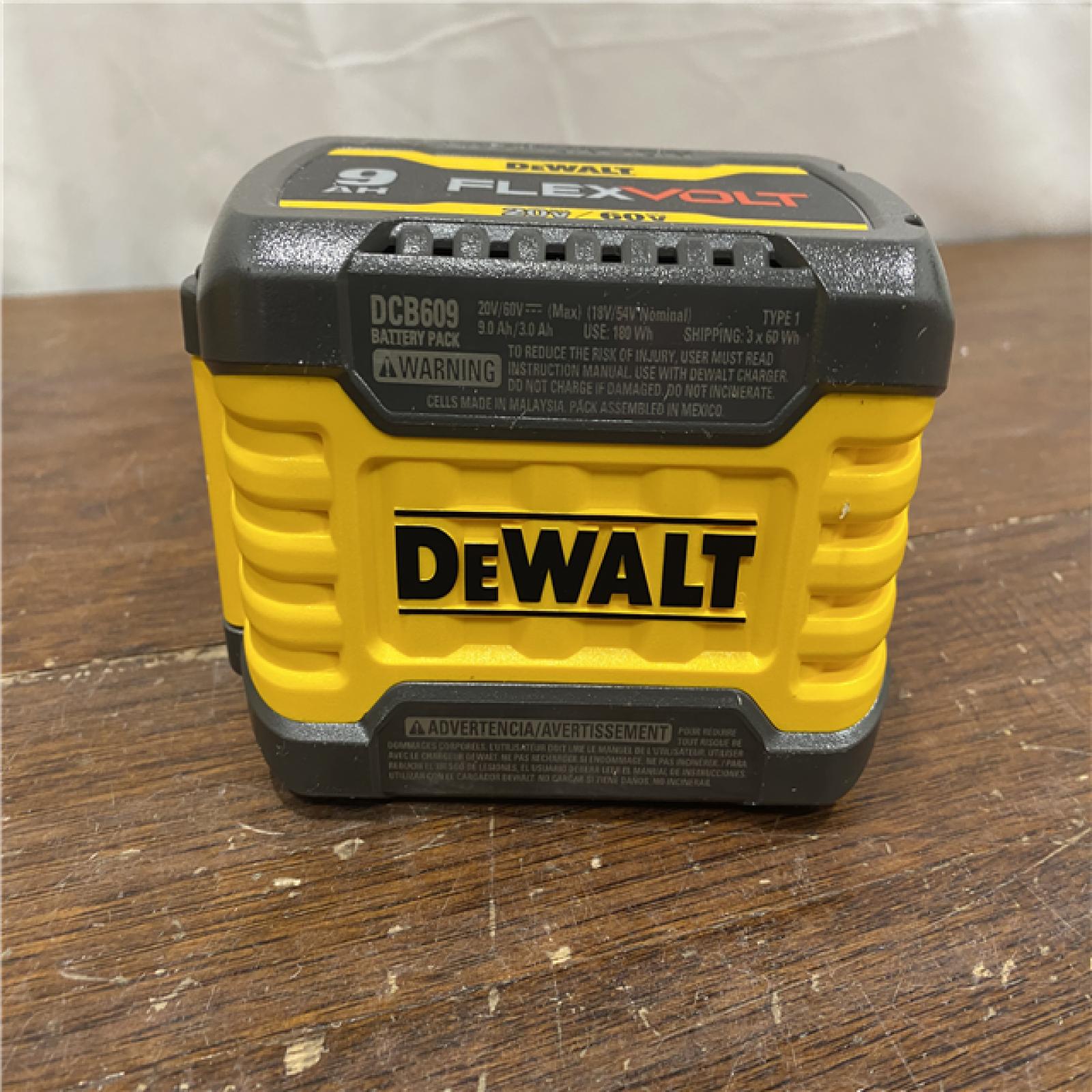 AS-ISDewalt DWLTDCB609 Dewalt DCB609 FLEXVOLT 20V/60V MAX* B