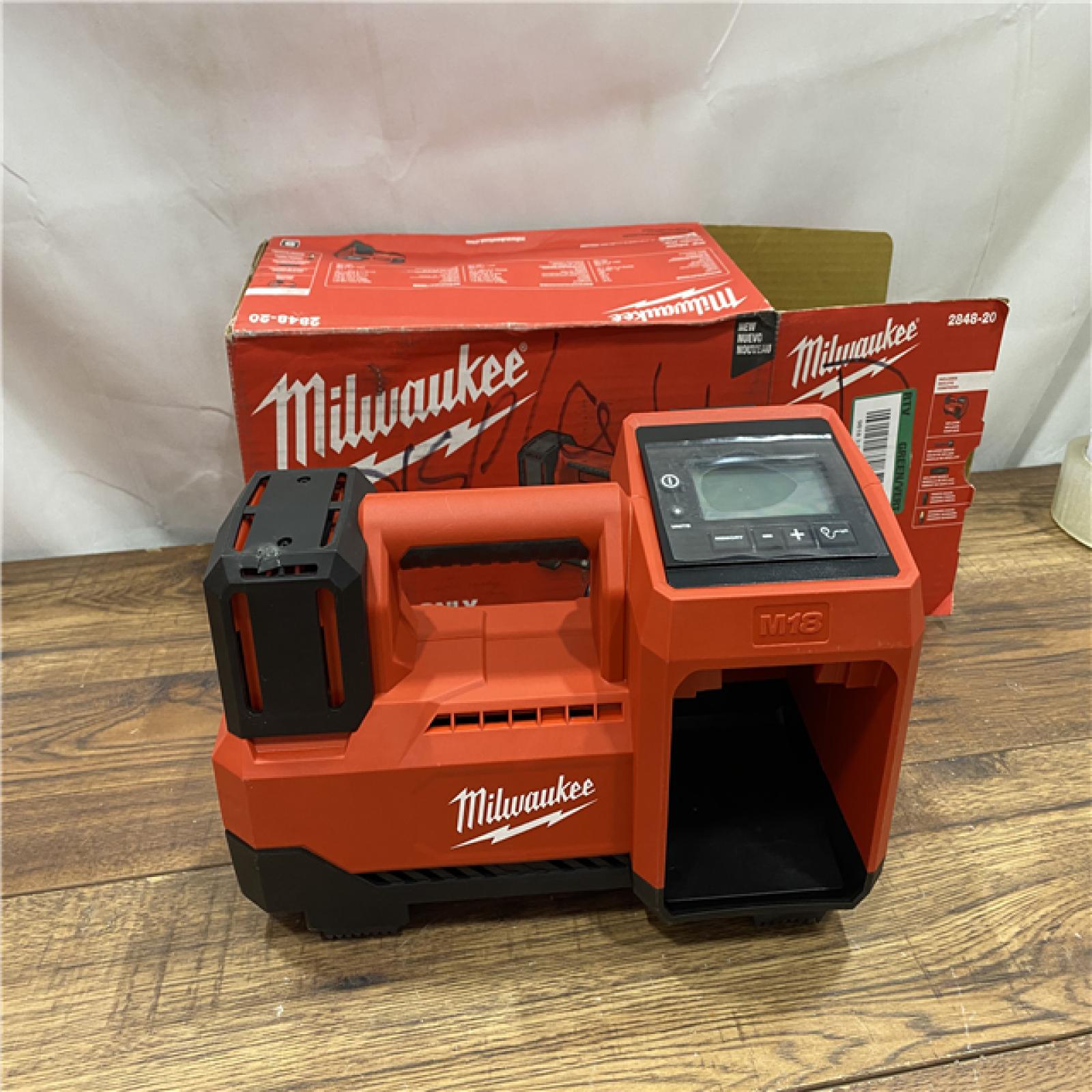 AS-IS Milwaukee M18 18 V 150 PSI Tire Inflator