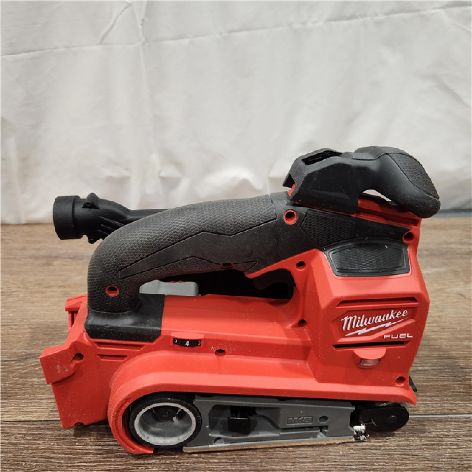 AS-IS M18 FUEL 18-Volt Lithium-Ion Cordless Belt Sander (Tool-Only)