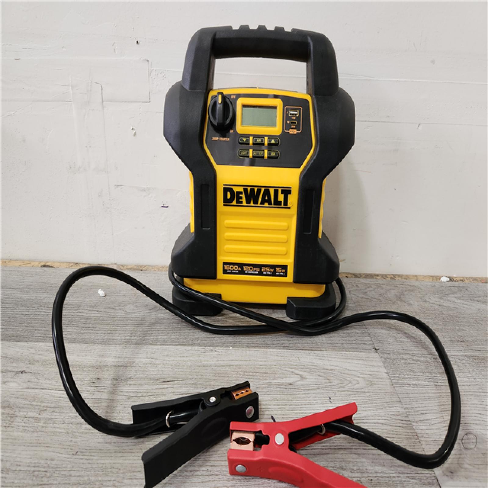 Phoenix Location DEWALT 1600 Peak Amp Jump Starter with Digital Compressor and USB Power Bank