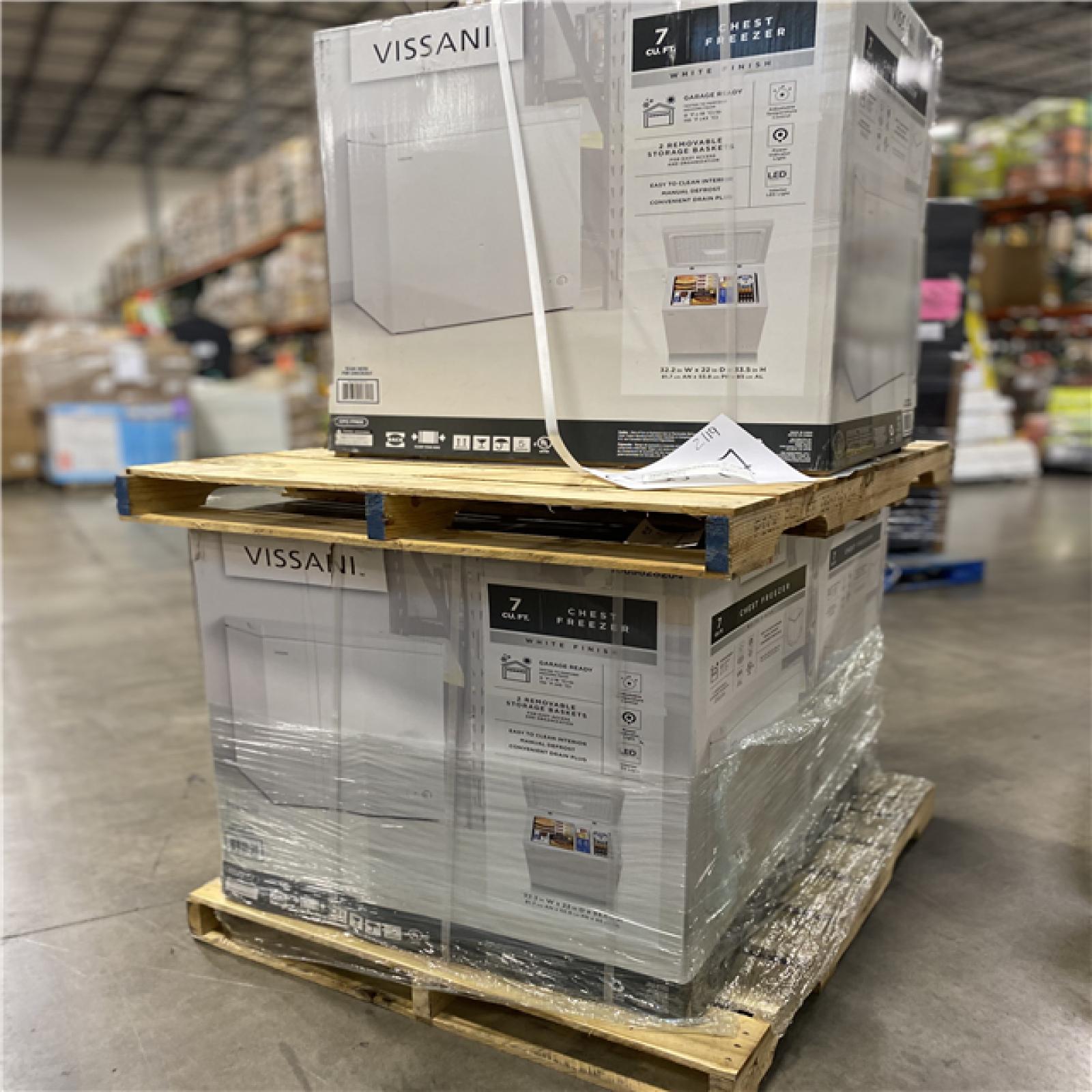 DALLAS LOCATION - Vissani 7.0 cu. ft. Manual Defrost Chest Freezer with LED Light in White Garage Ready PALLET - ( UNITS 3)