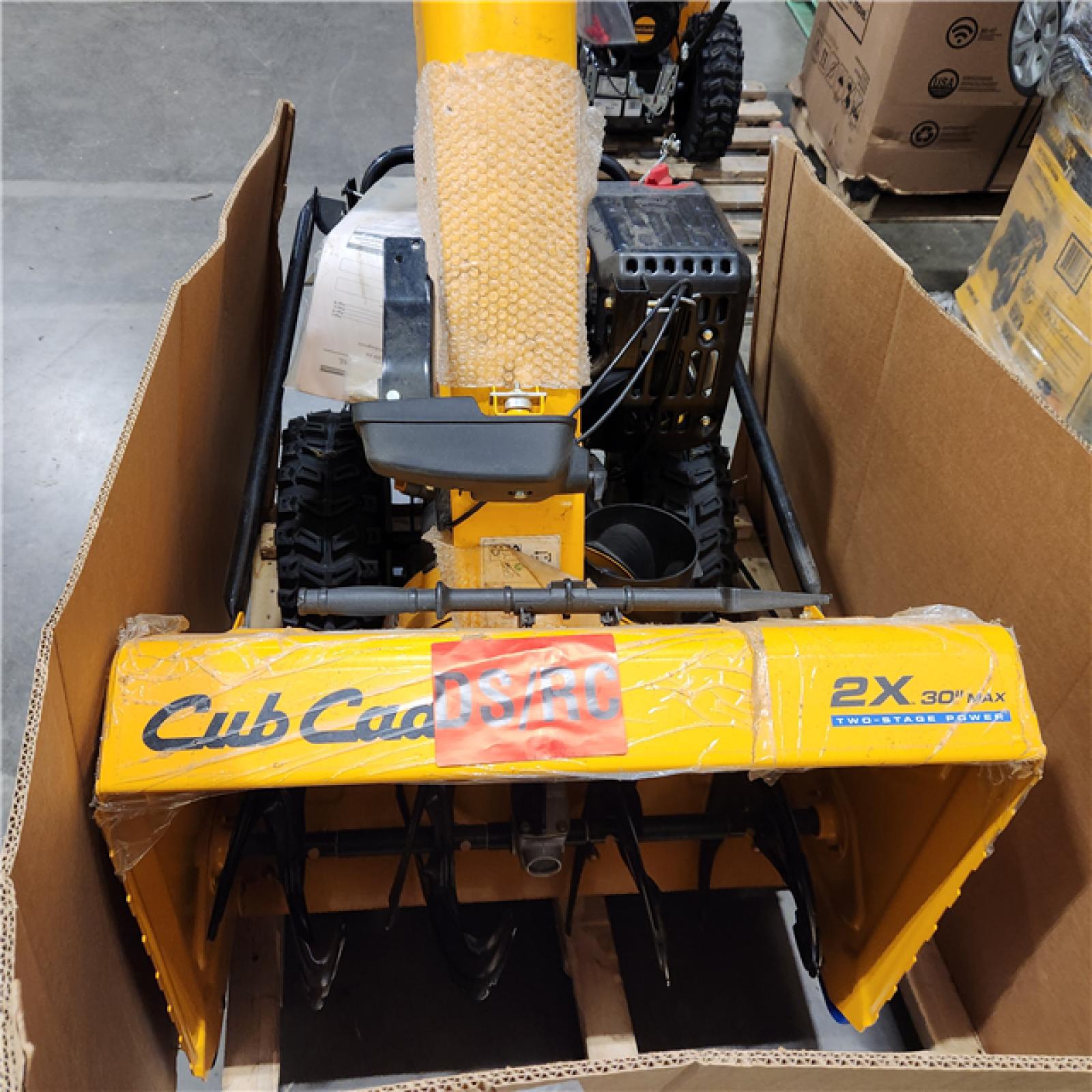 Dallas Location - As-Is Cub Cadet 2X MAX 30 in. 357cc Two-Stage Electric Start Gas Snow Blower