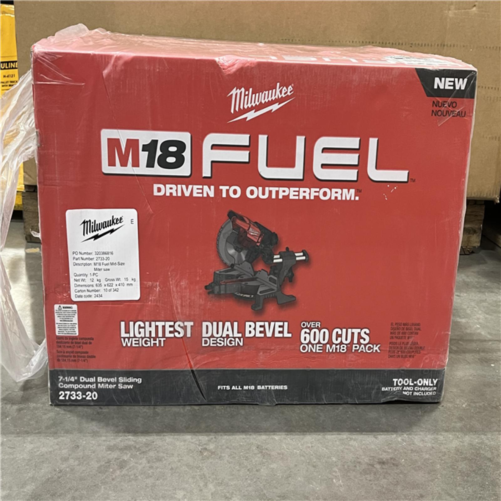 NEW - Milwaukee 2733-20 M18 Fuel 7-1/4 Dual Bevel Sliding Compound Miter Saw, Tool Only