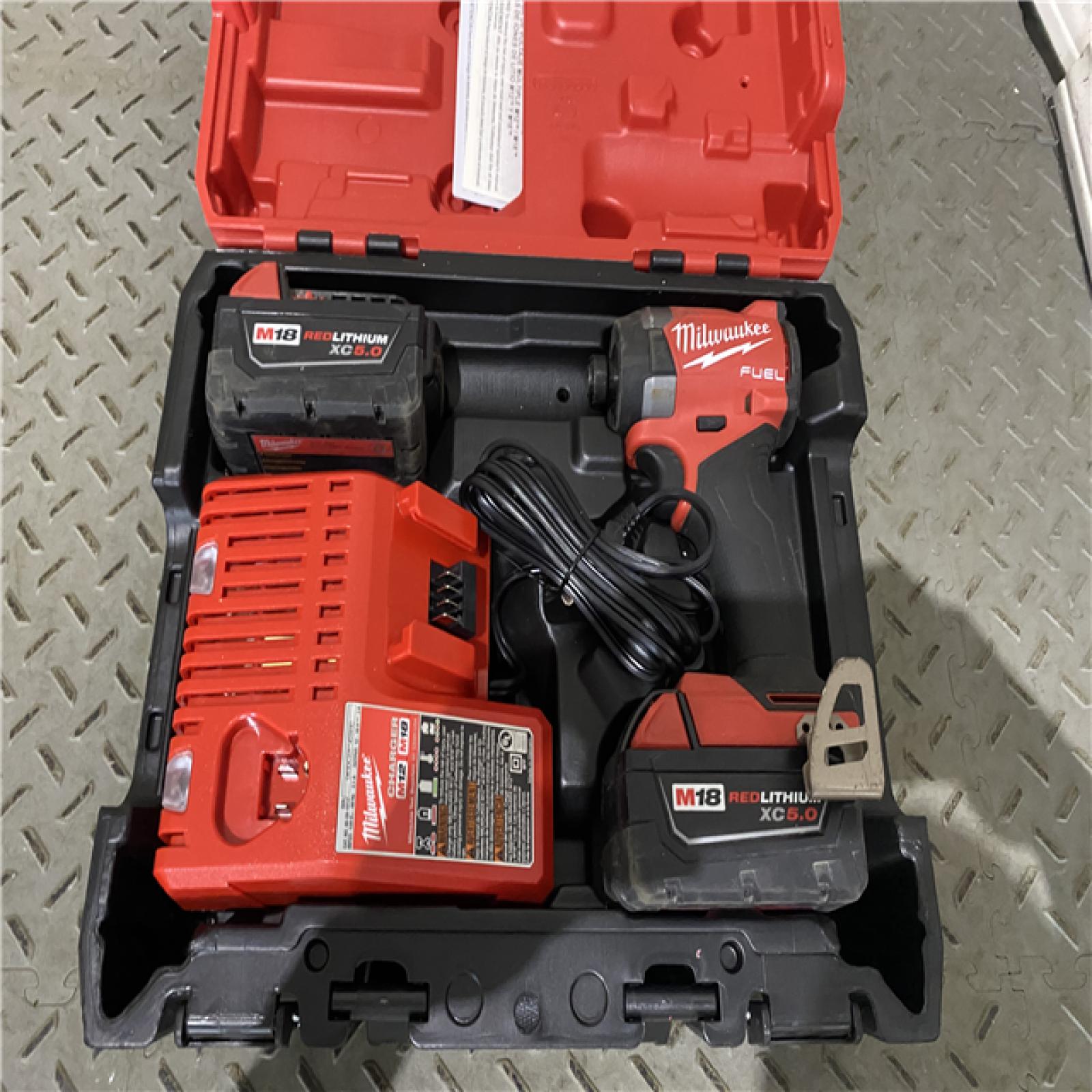 Houston location AS-IS Milwaukee 2953-22 M18 FUELâ„¢ 1/4   Hex Impact Driver Kit