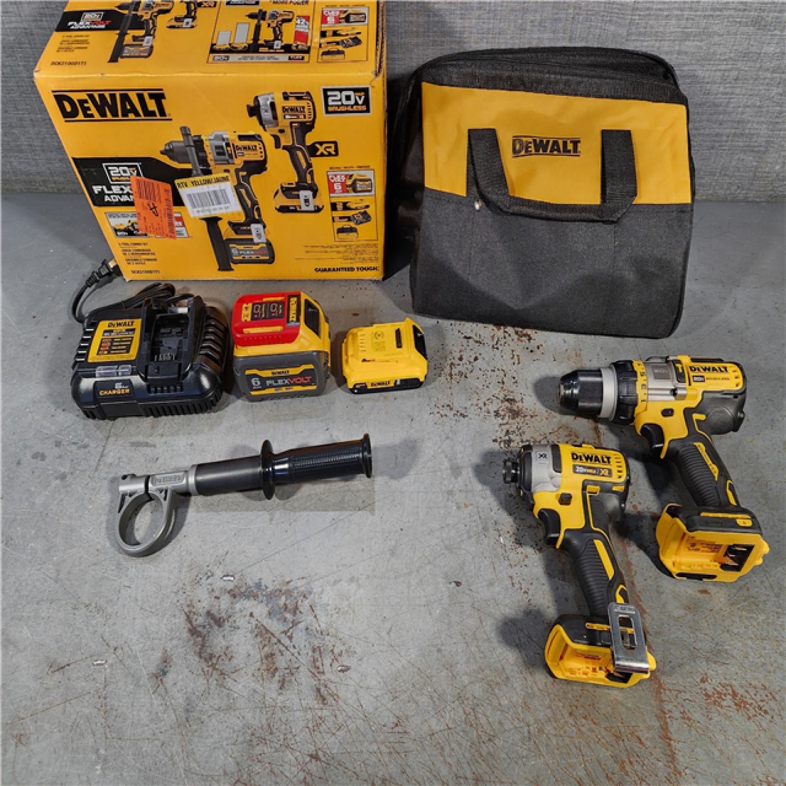 HOUSTON LOCATION - AS-IS DEWALT 20V MAX Cordless Brushless Hammer Drill/Driver 2 Tool Combo Kit with FLEXVOLT ADVANTAGE