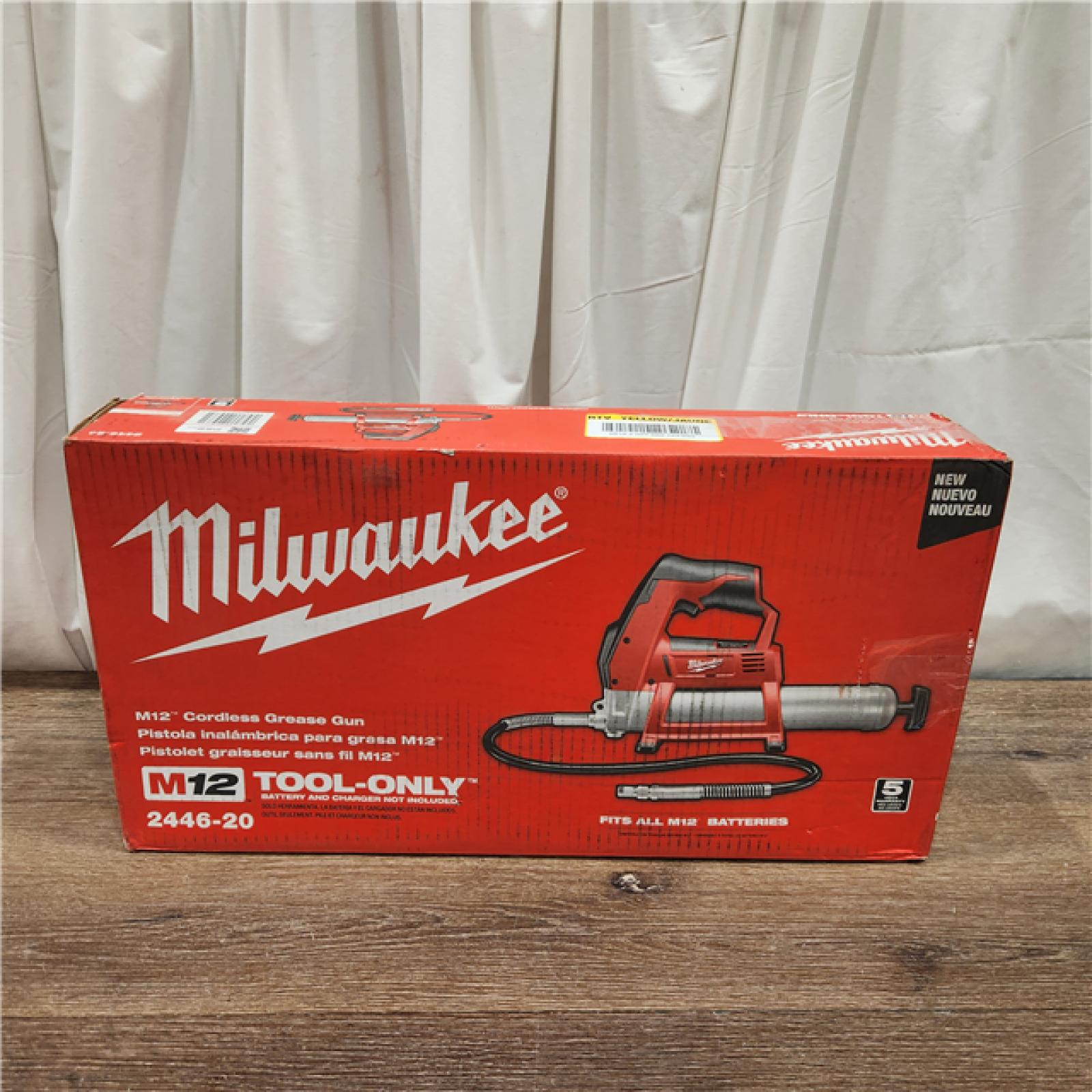 AS-IS M12 Cordless LITHIUM-ION Grease Gun