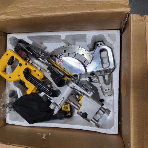 AS-IS DeWalt 20V MAX Cordless 7-1/4 in. Sliding Miter Saw Kit