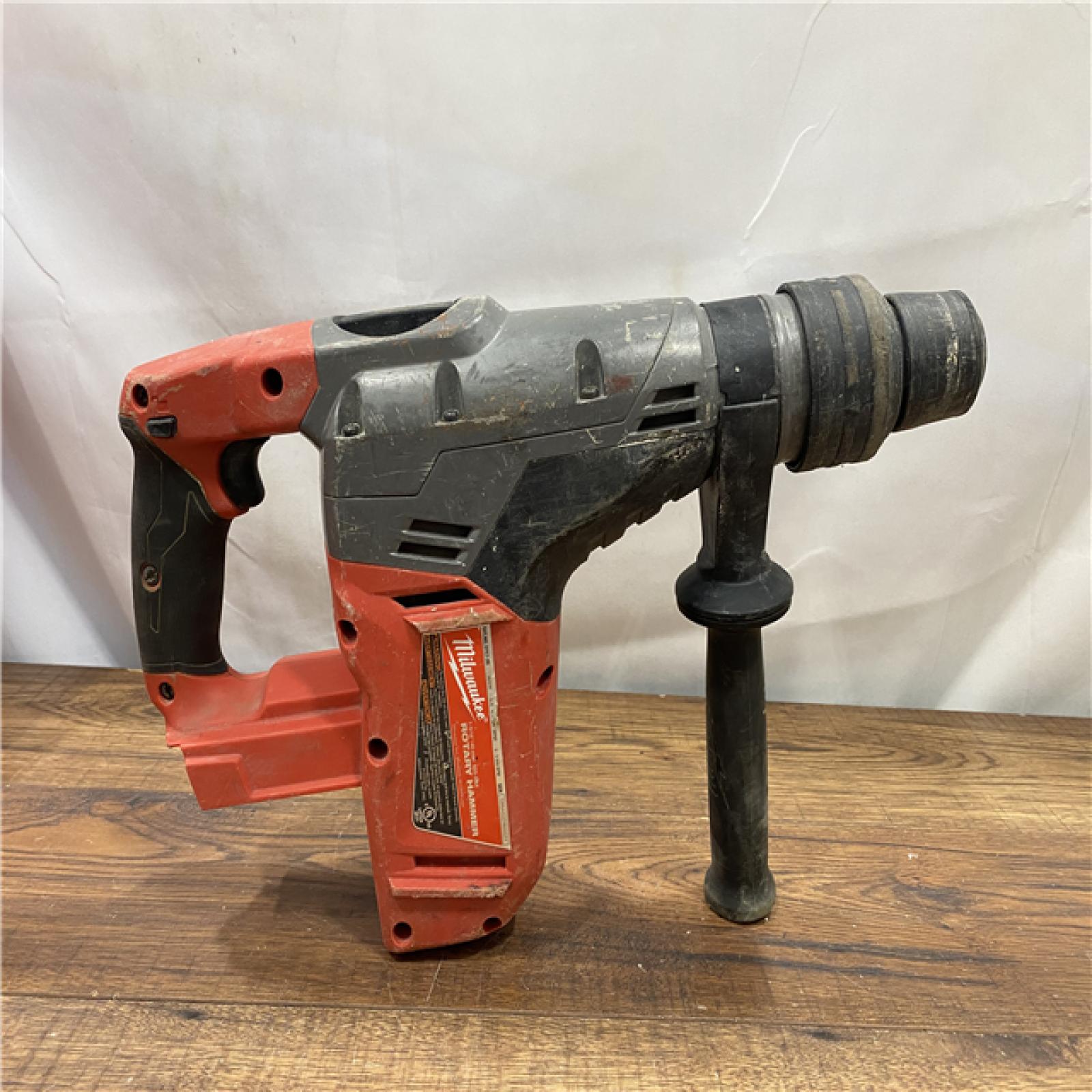 AS-IS M18 FUEL 18V Lithium-Ion Brushless Cordless 1-9/16 in. SDS-Max Rotary Hammer (Tool-Only)