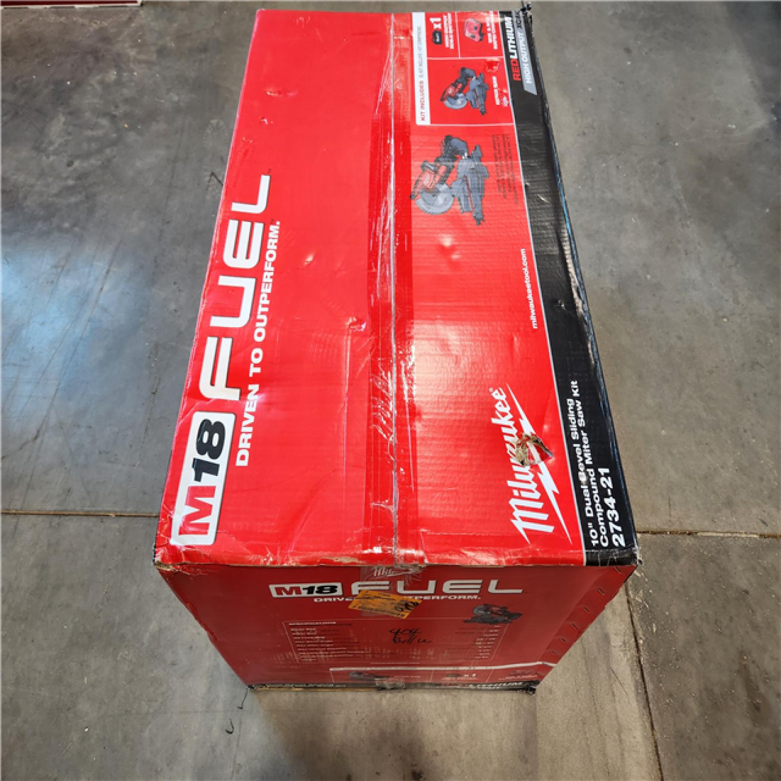 NEW! Milwaukee M18 FUEL Cordless Brushless Dual-Bevel Sliding Compound 10 in. Miter Saw Kit