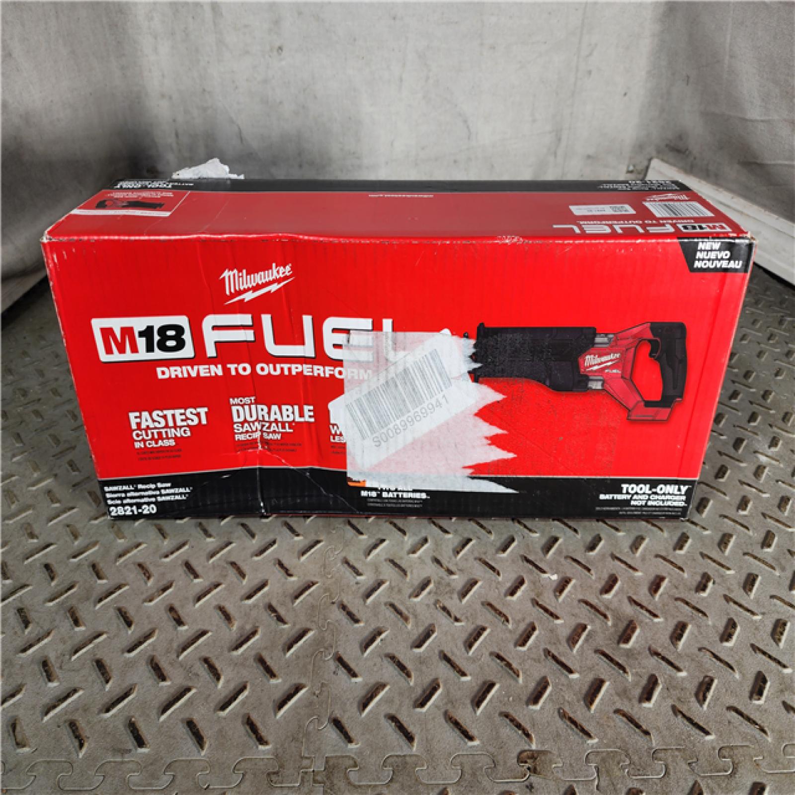 HOUSTON LOCATION - AS-IS (APPEARS LIKE NEW) Milwaukee M18 18V Fuel Sawzall 1-1/4  Reciprocating Saw Cordless Lithium-Ion Brushless 2821-20 (TOOL ONLY)