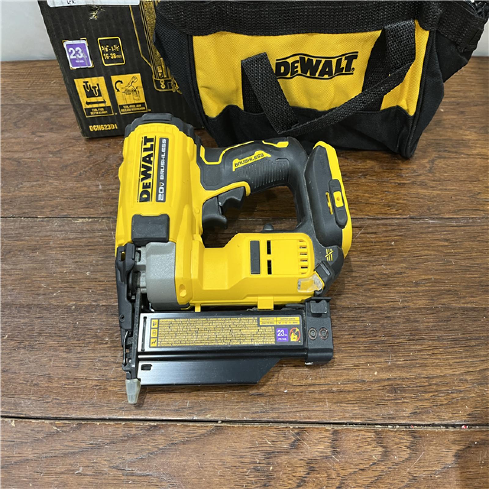 AS-ISDeWalt DCN623D1 20-Volt MAX Atomic Compact Cordless Pin Nailer Kit  Brushless Motor  23 Gauge  Battery - Quantity 1