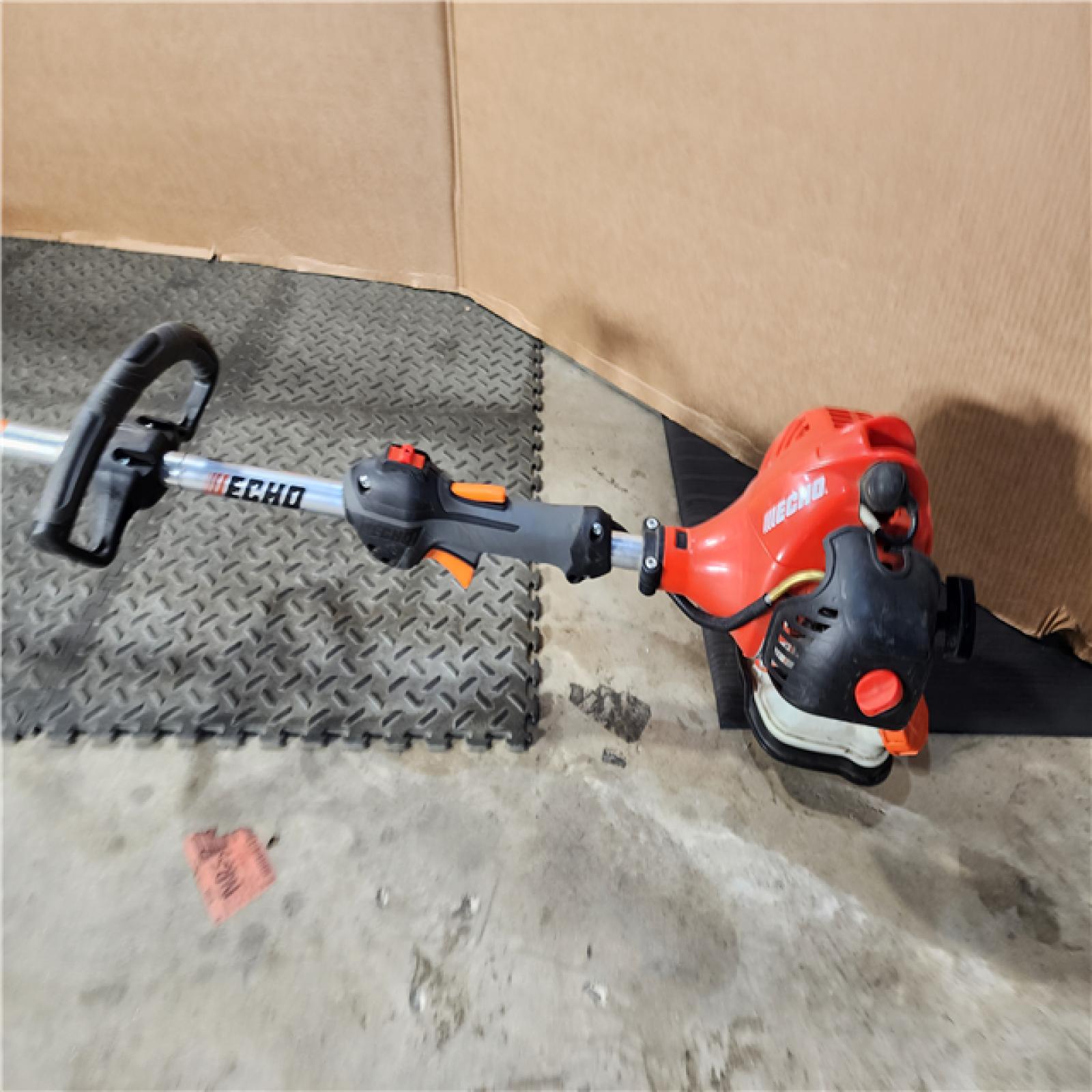 HOUSTON LOCATION - AS-IS Echo SRM-225 21.2cc 2 Stroke Fuel Efficient Durable Gas Straight Shaft Trimmer